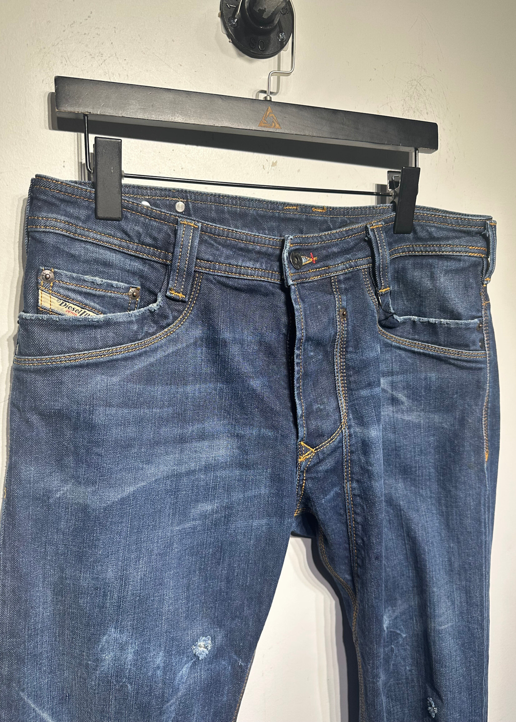 DIESEL BLUE EMBELLISHED JEANS 33
