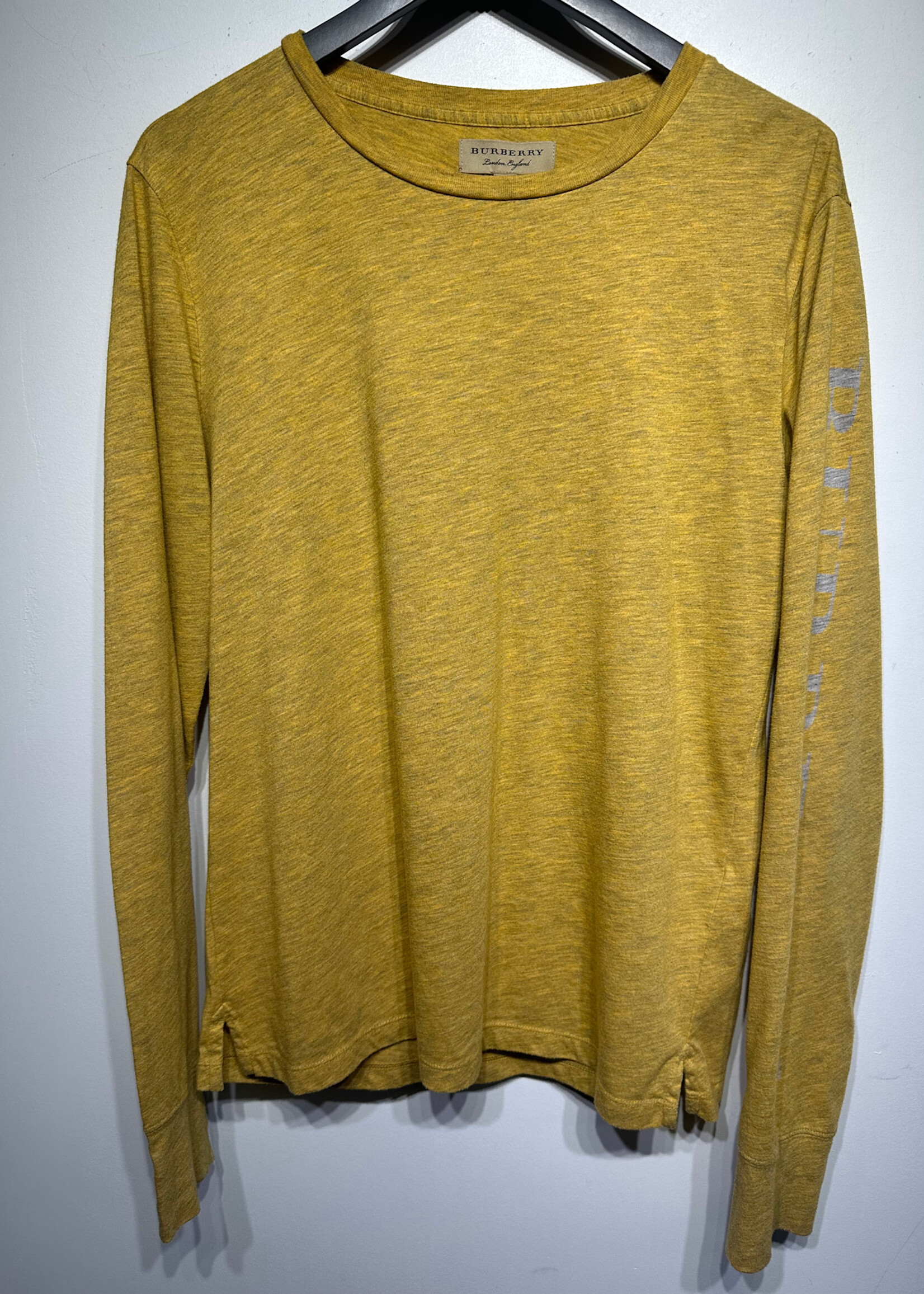 Burberry Yellow Logo Script L/S Masc M