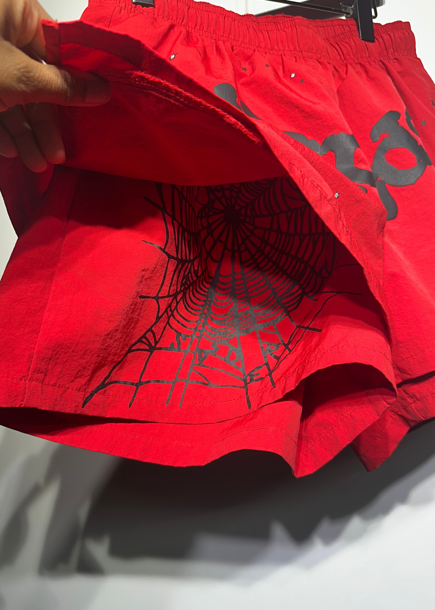Spider Red Layered Web Shorts Masc 30