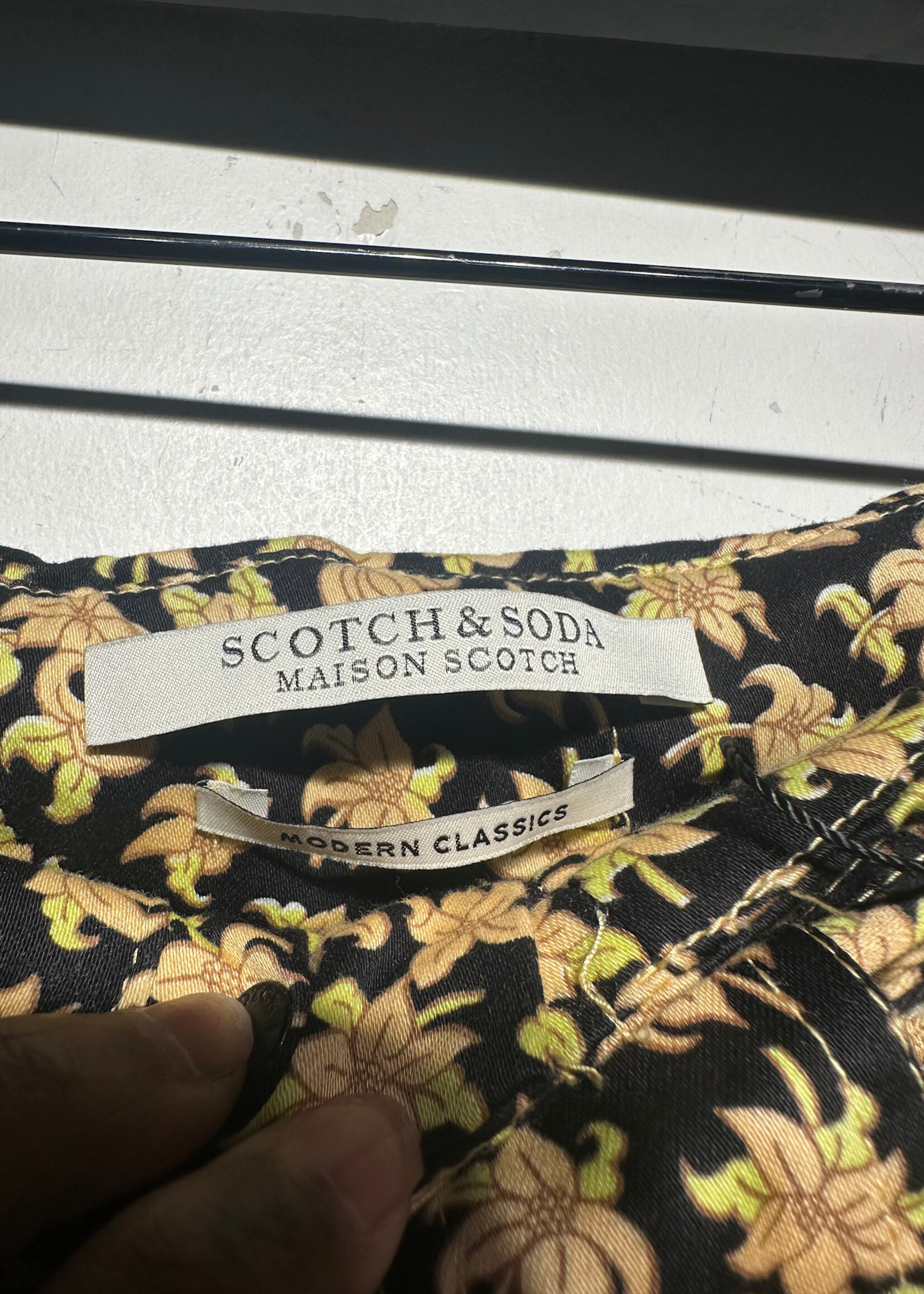 Scotch & Soda Black Yellow Floral Shorts 26