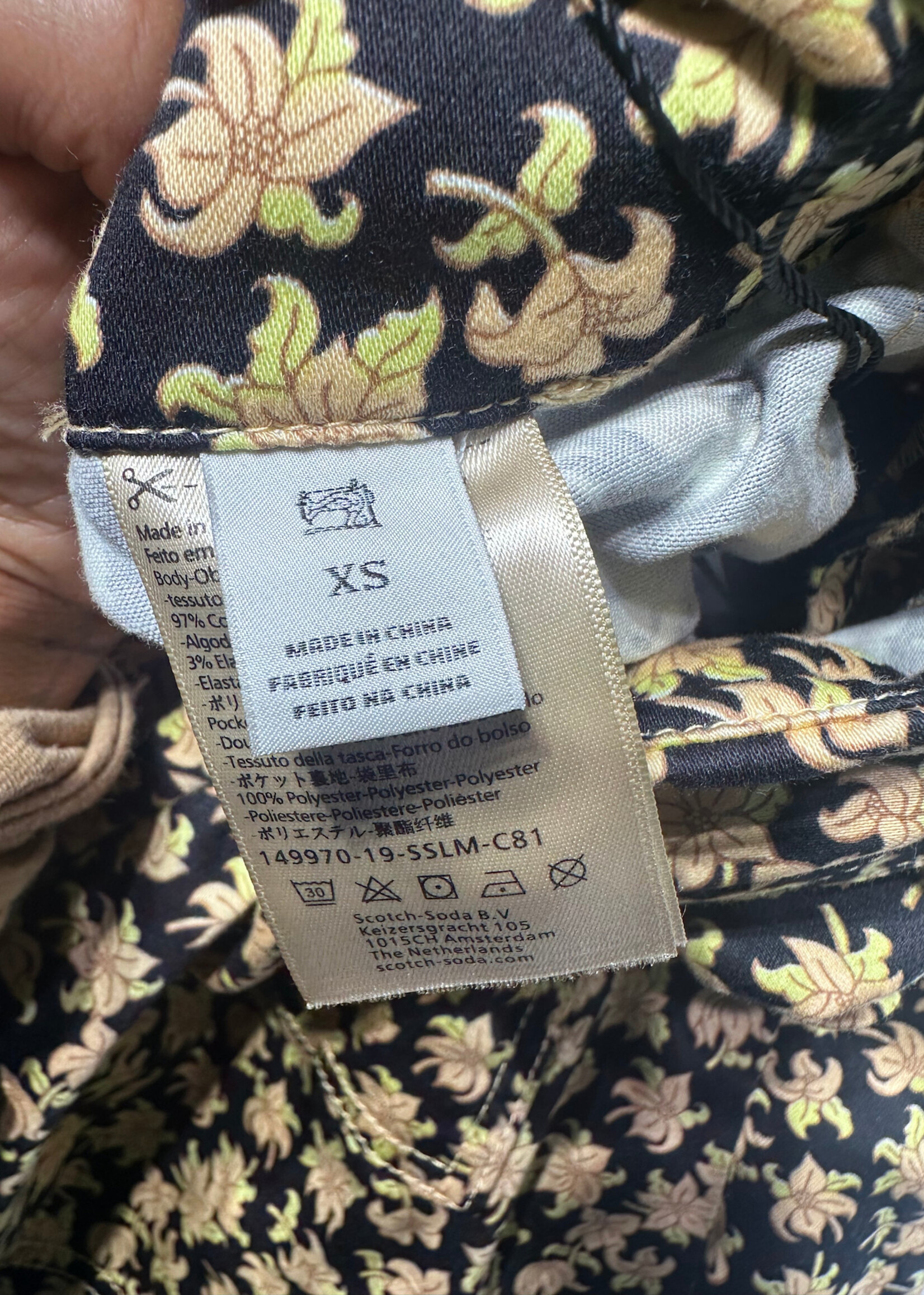 Scotch & Soda Black Yellow Floral Shorts 26