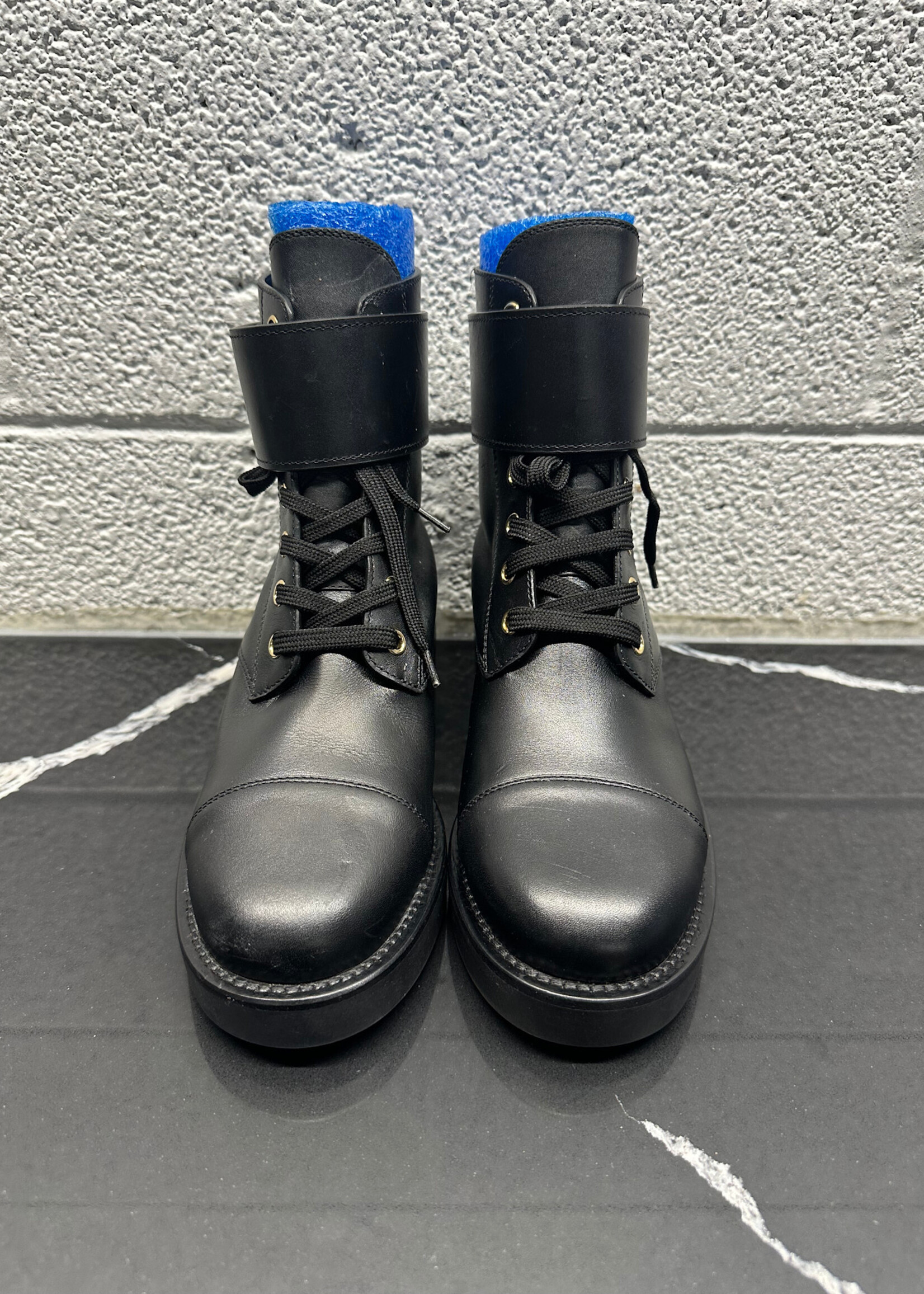 Louis Vuitton Wonderland Black Combat Boot 36/6