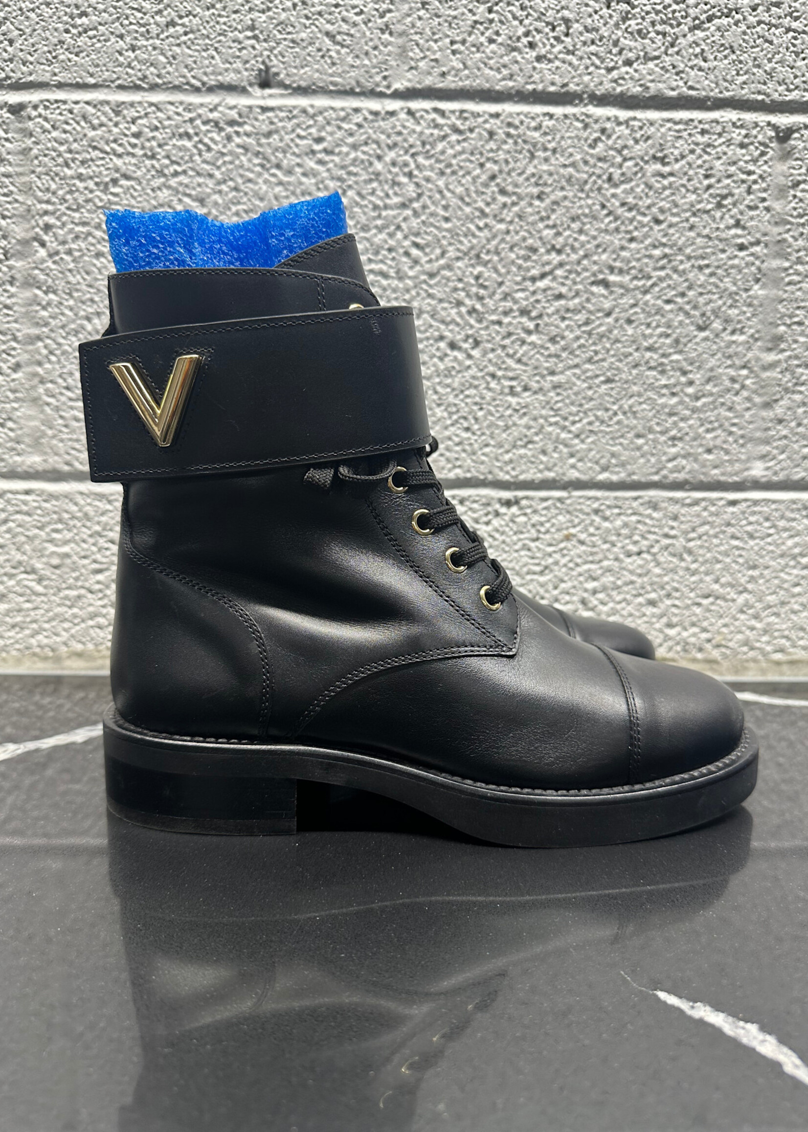 Louis Vuitton Wonderland Black Combat Boot 36/6