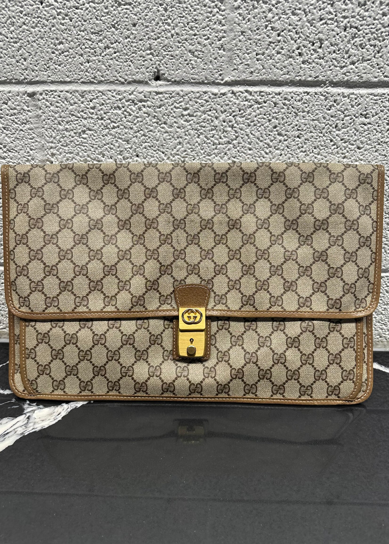 Vintage Gucci GG Portfolio