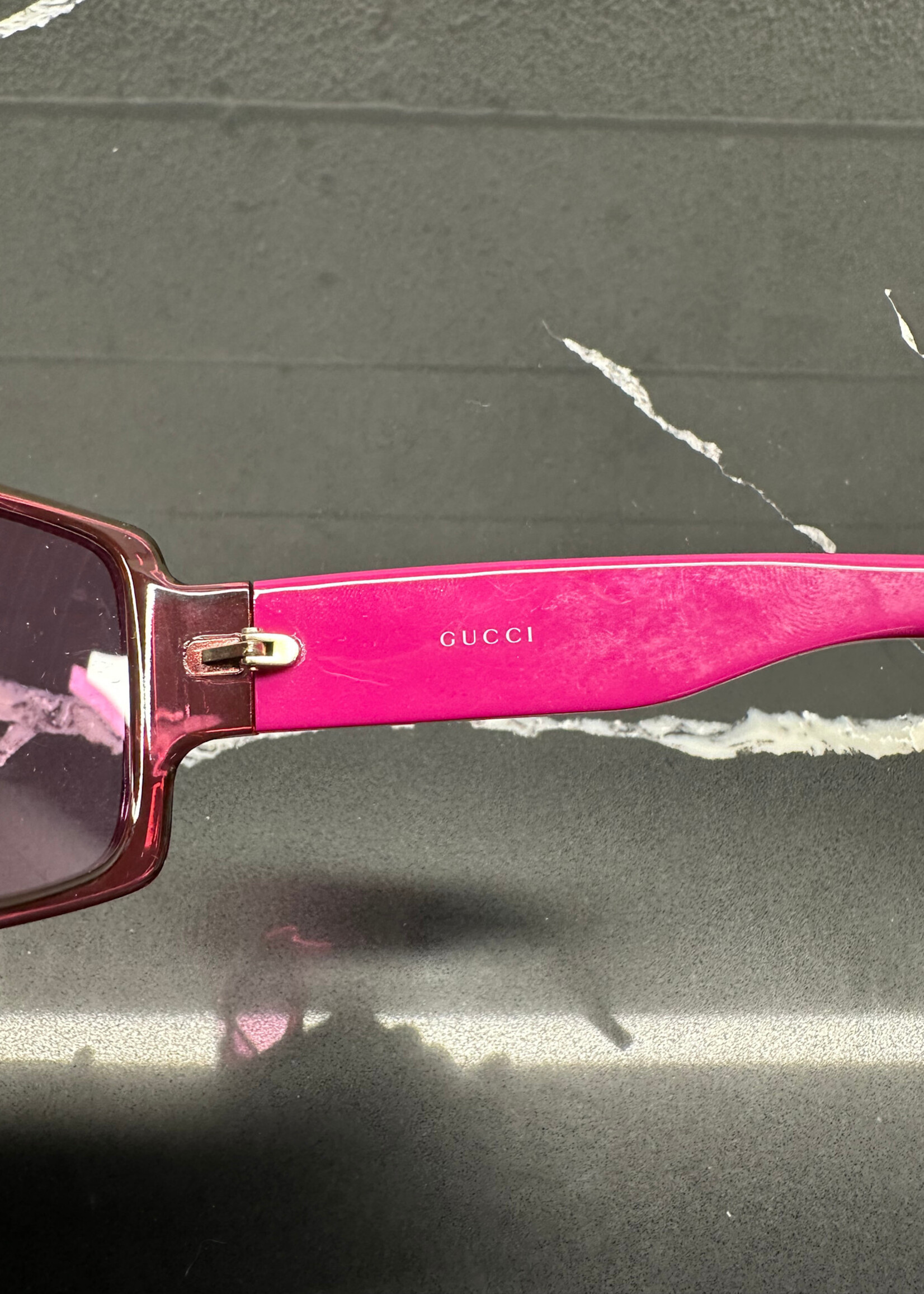 Gucci Y2K GG2563 W CASE