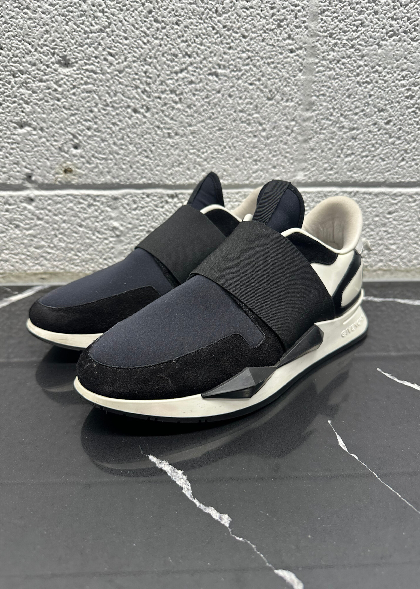 Givenchy Black White Runners 7