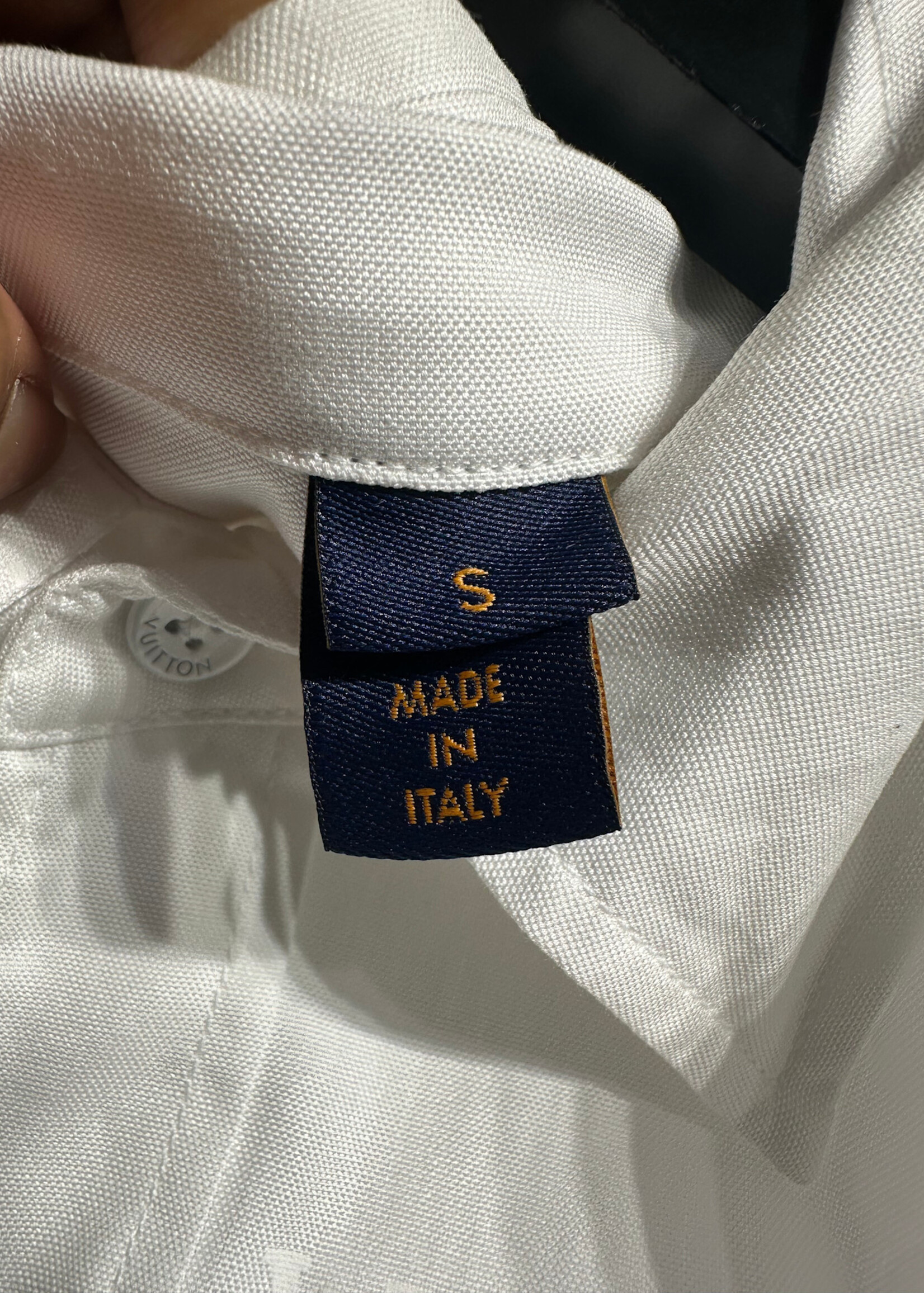 Louis Vuitton White Monogram BU Fits S/M