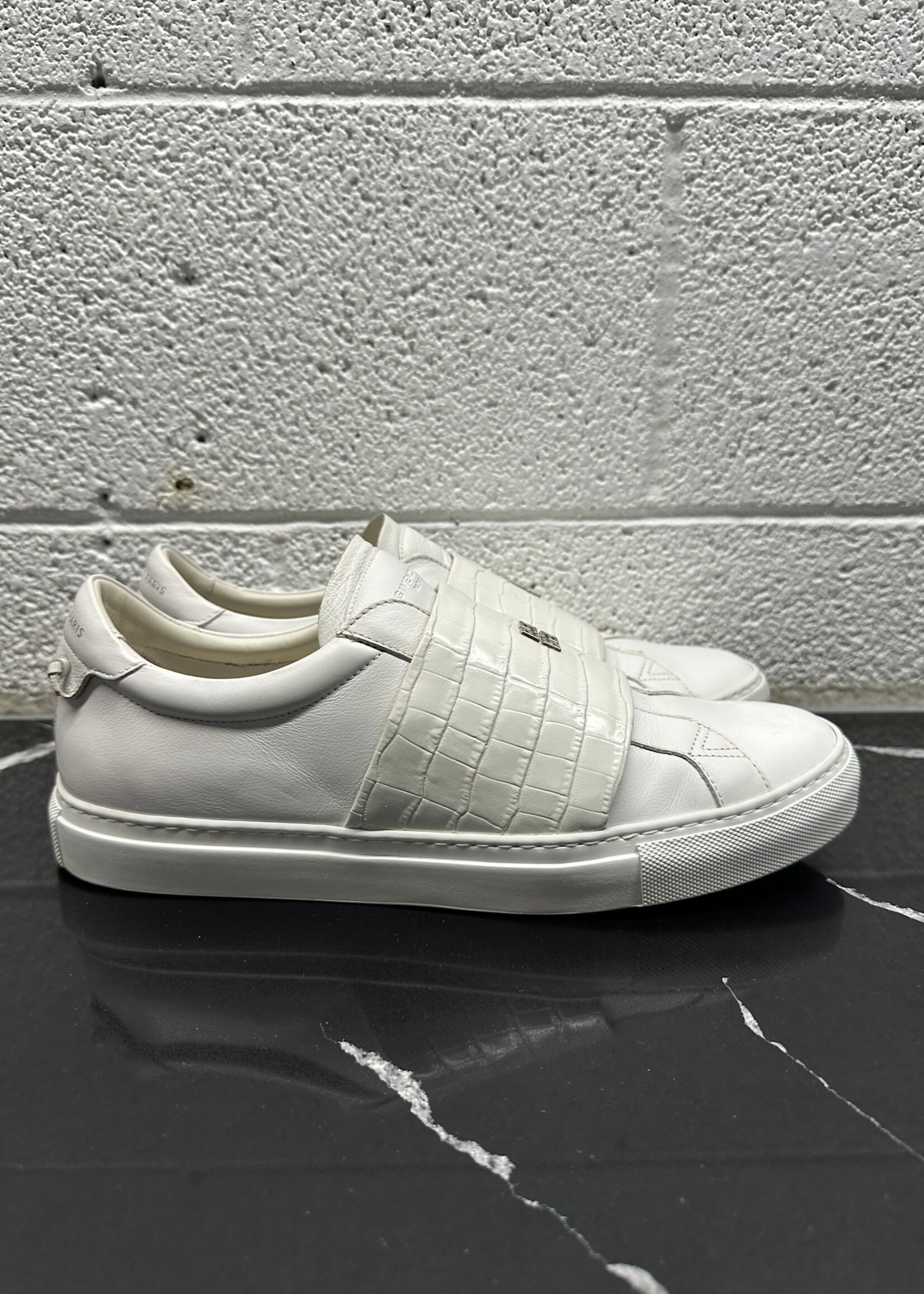 Givenchy White Crock Strap Shoes 10