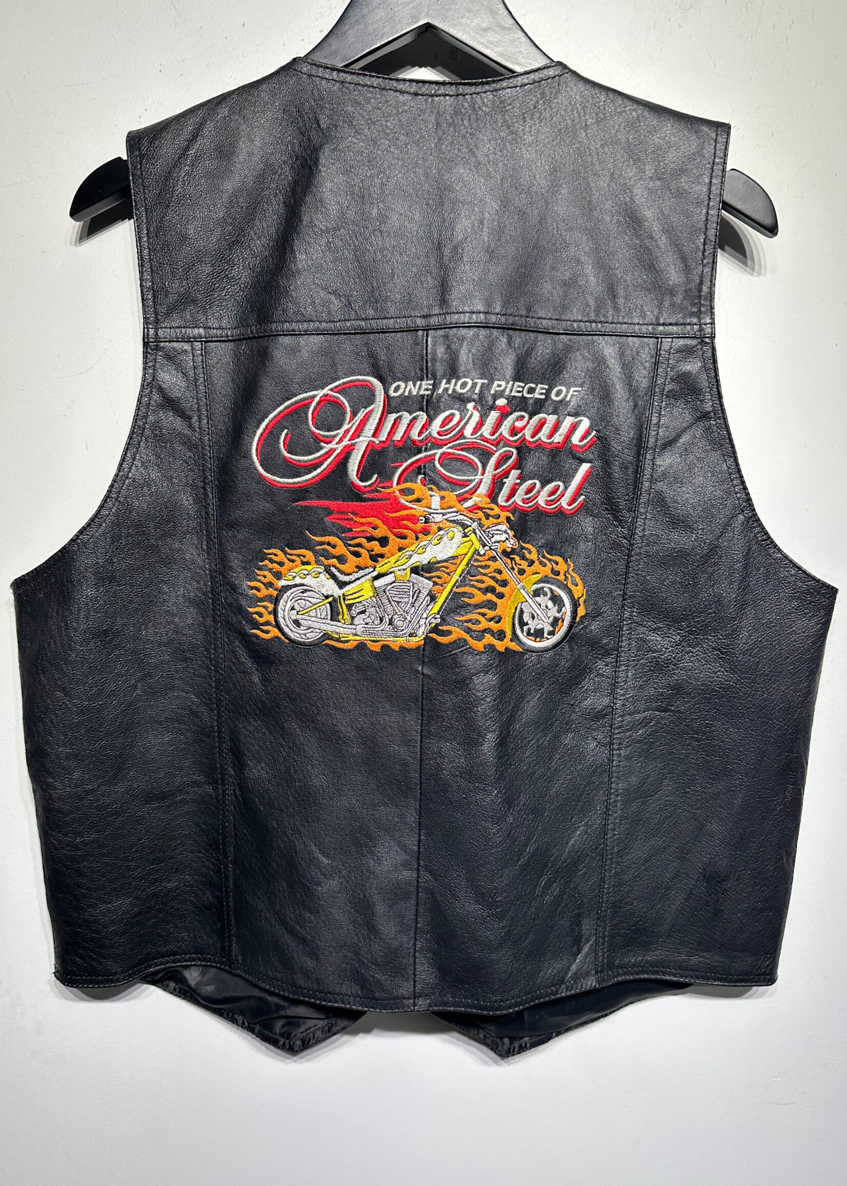 USA LEATHER AMERICAN STEEL LEATHER VEST L