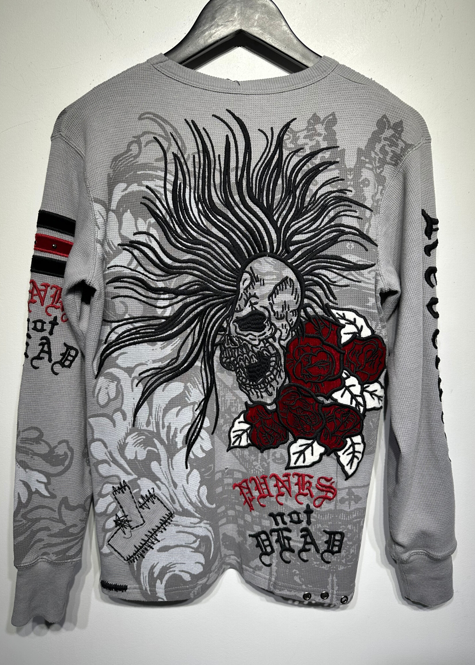 Rebel Spirit Grey Y2k Ebriodered L/S Macs S