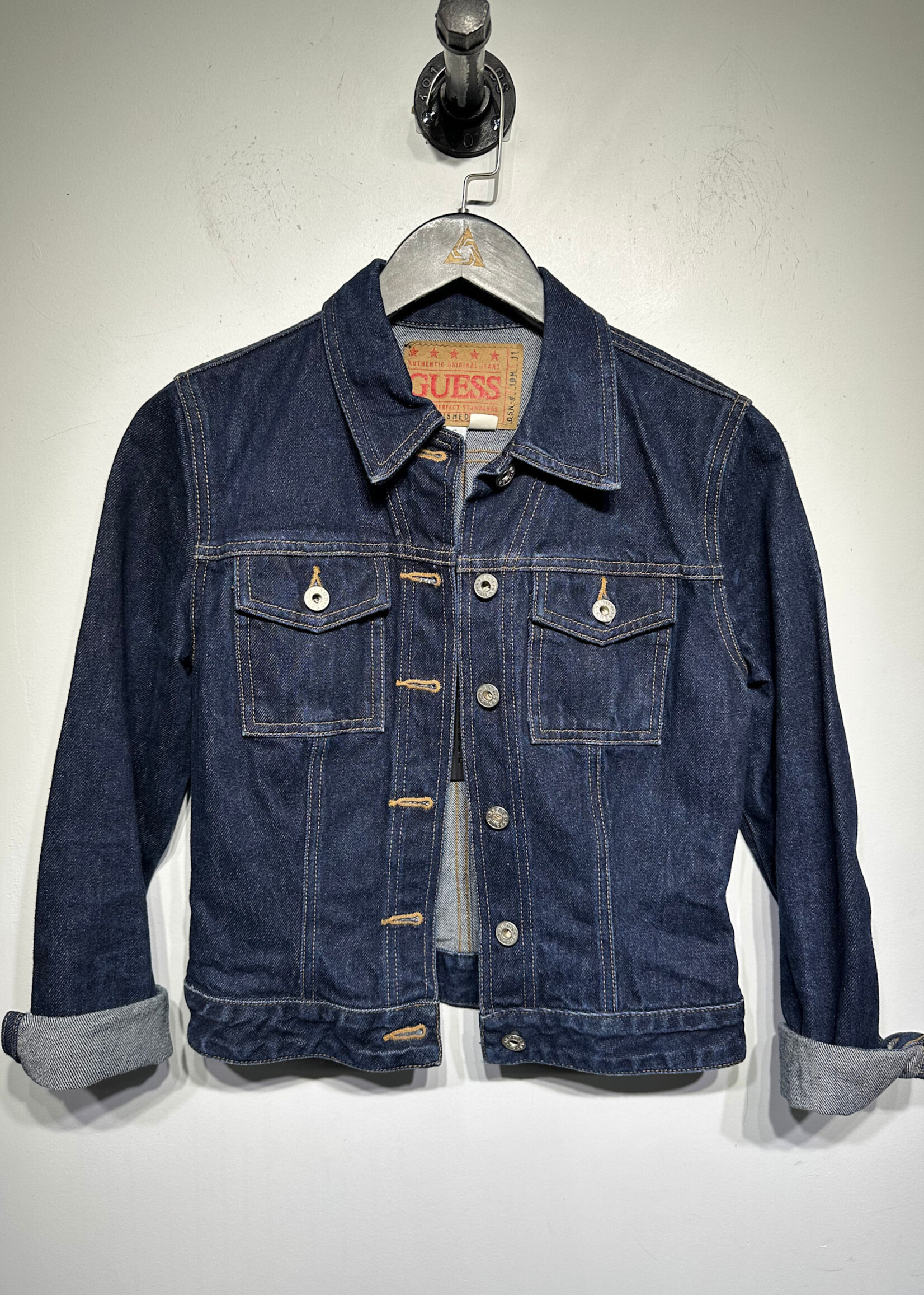 Guess 2000s Dark Wash Jean Jacket Fem S