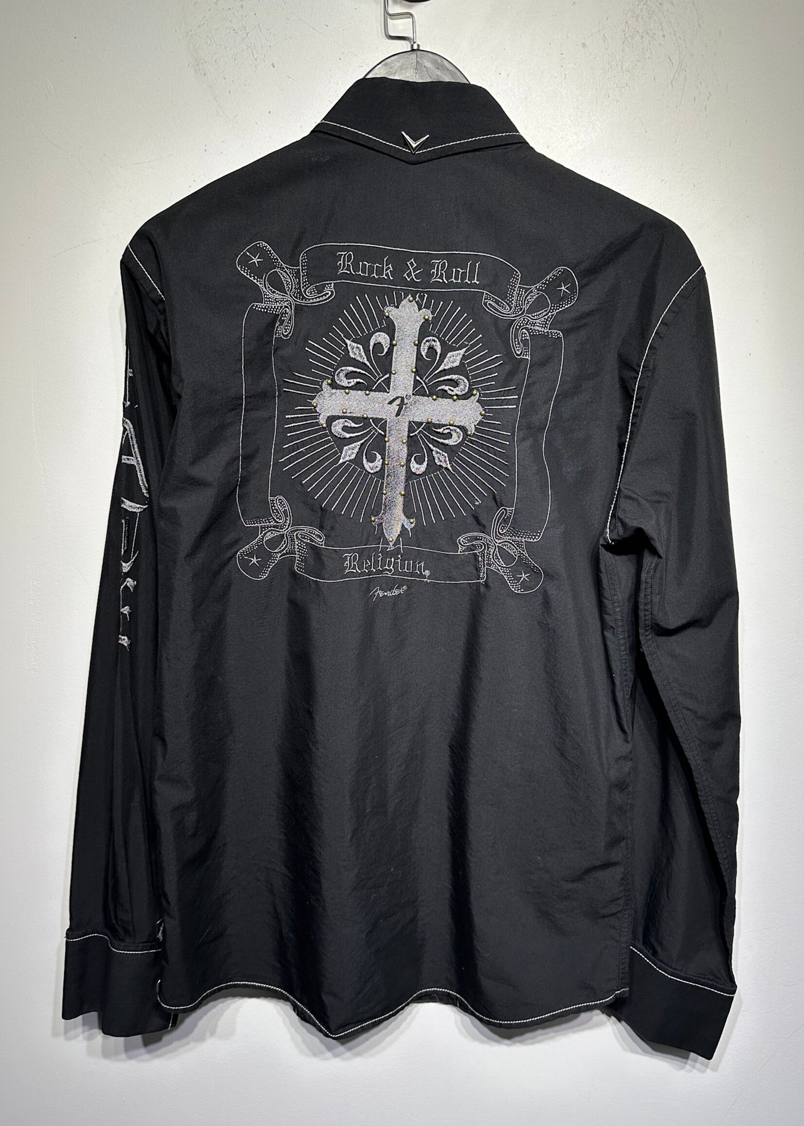 Fender Y2k Embriodered Cross L/S B/U Masc S