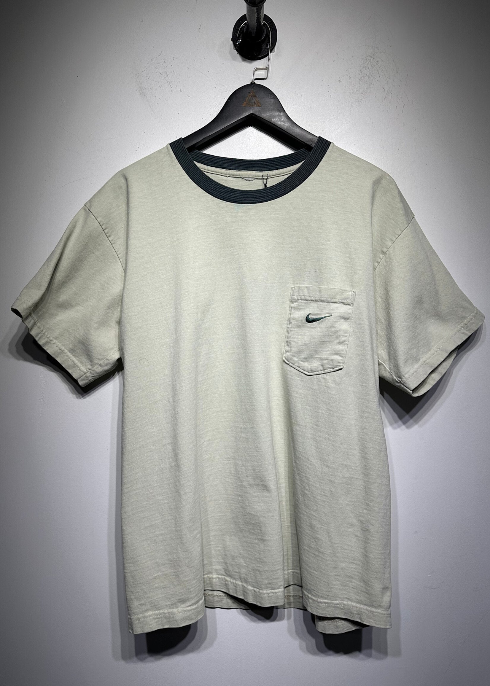 90s NIKE GREEN SWOOSH POCKET TEE XL As Is