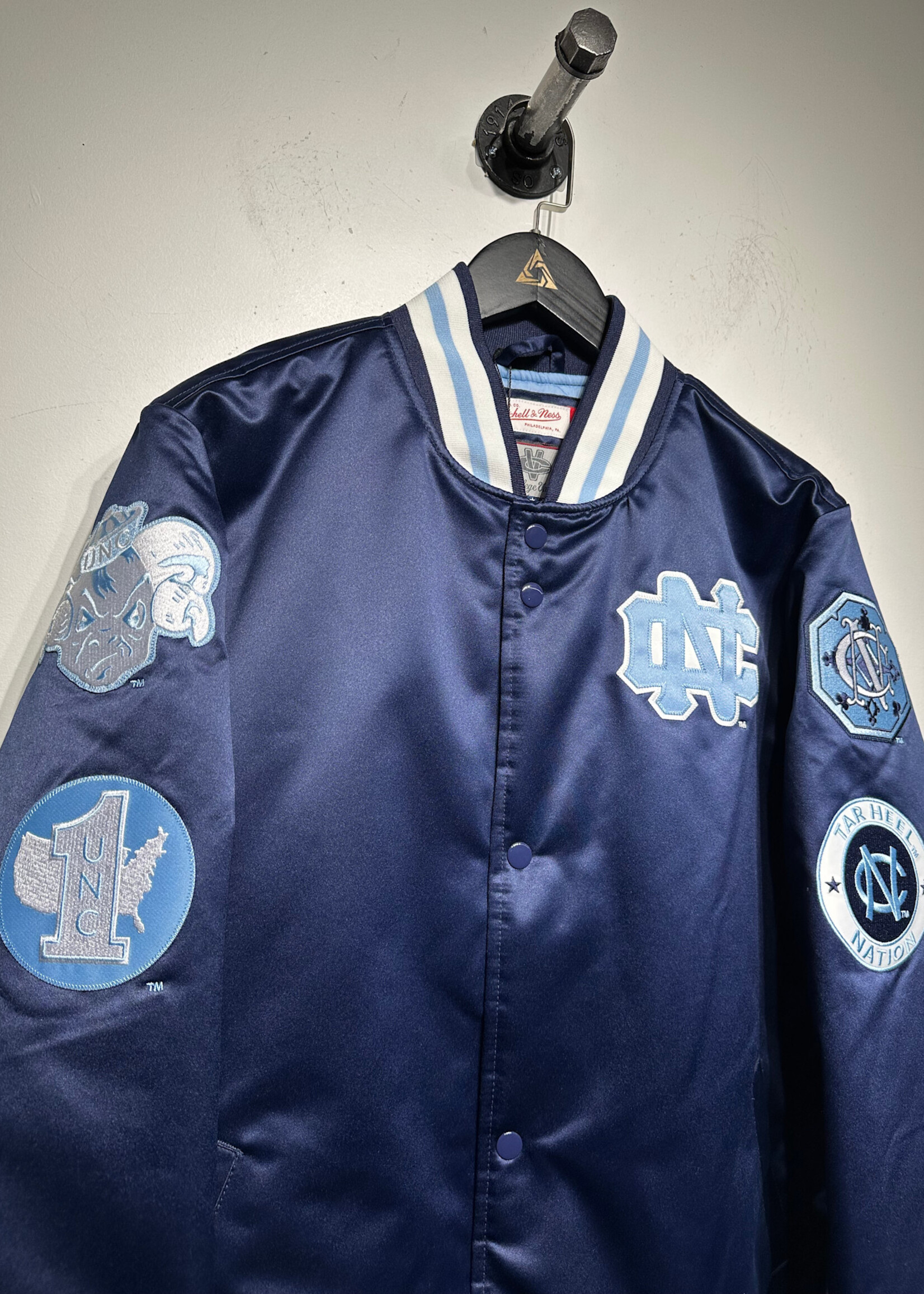 M&N NC Tarheels Blue Jacket M