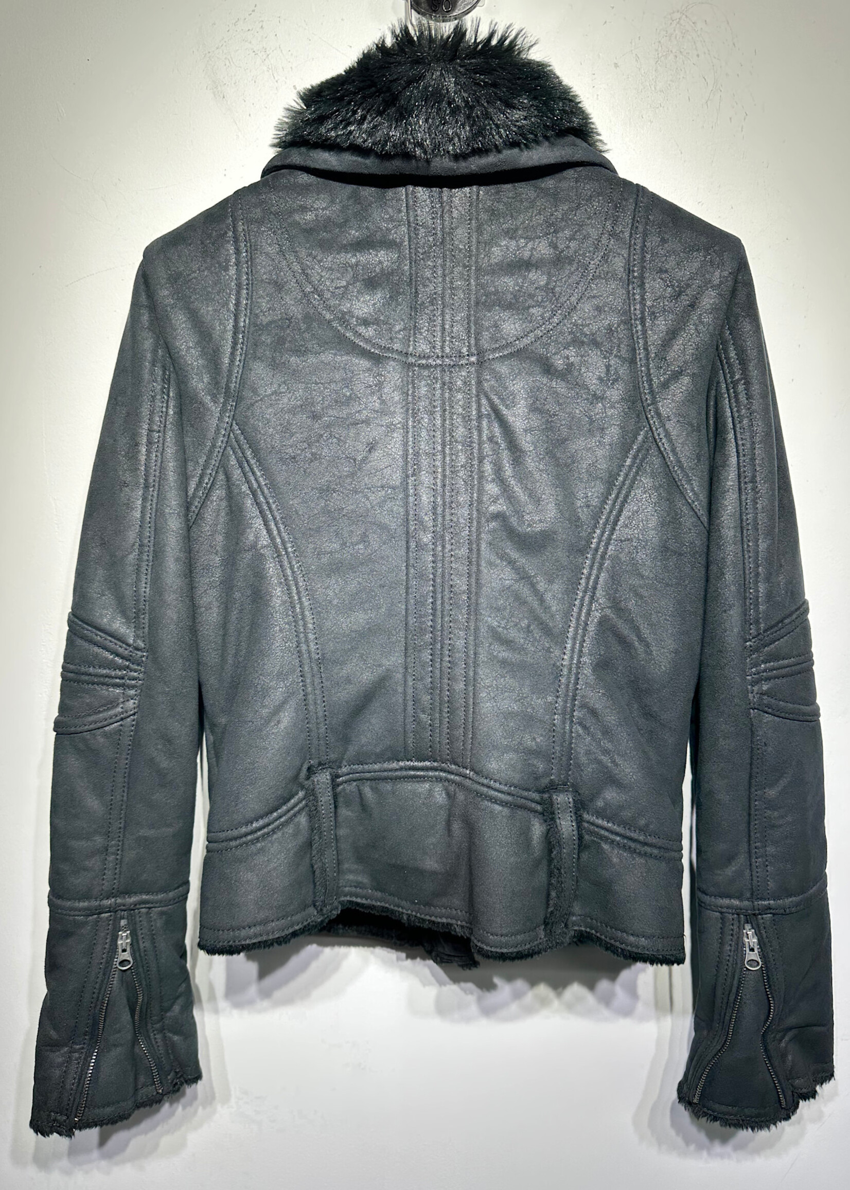 EDC Black Faux Fur Jacket Fem S