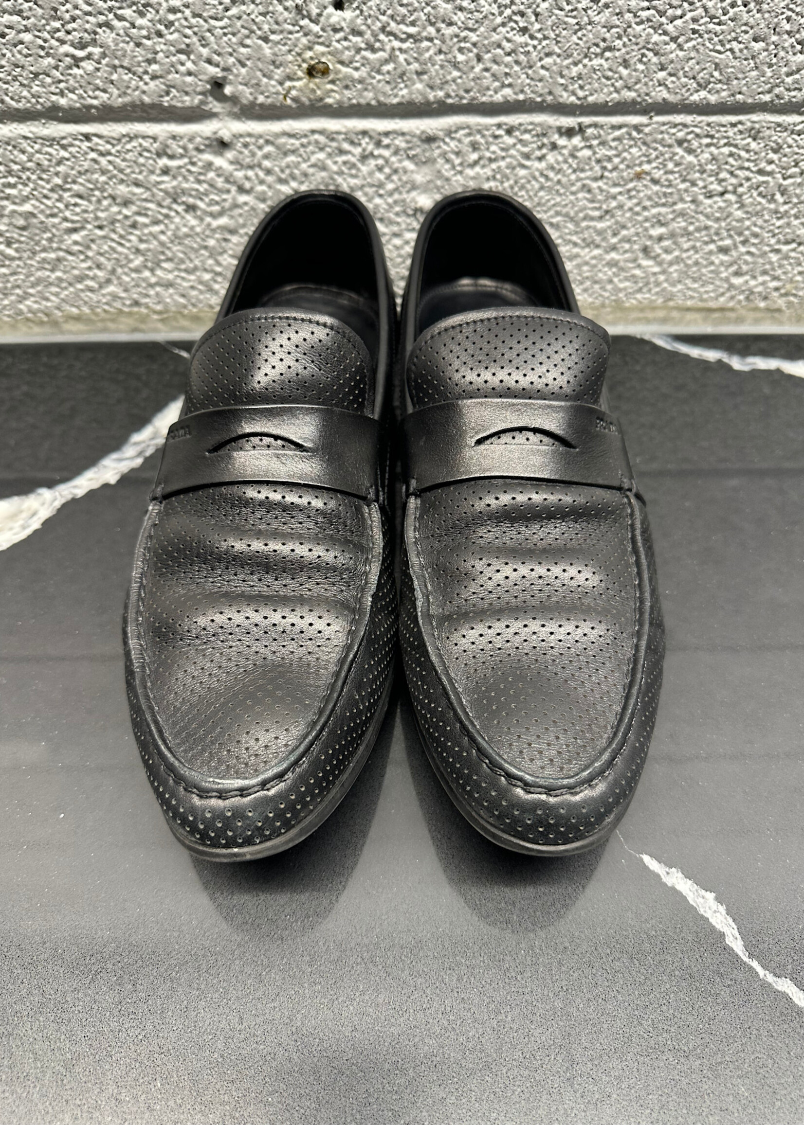 Prada Black Leather Loafers W/Box Masc 8