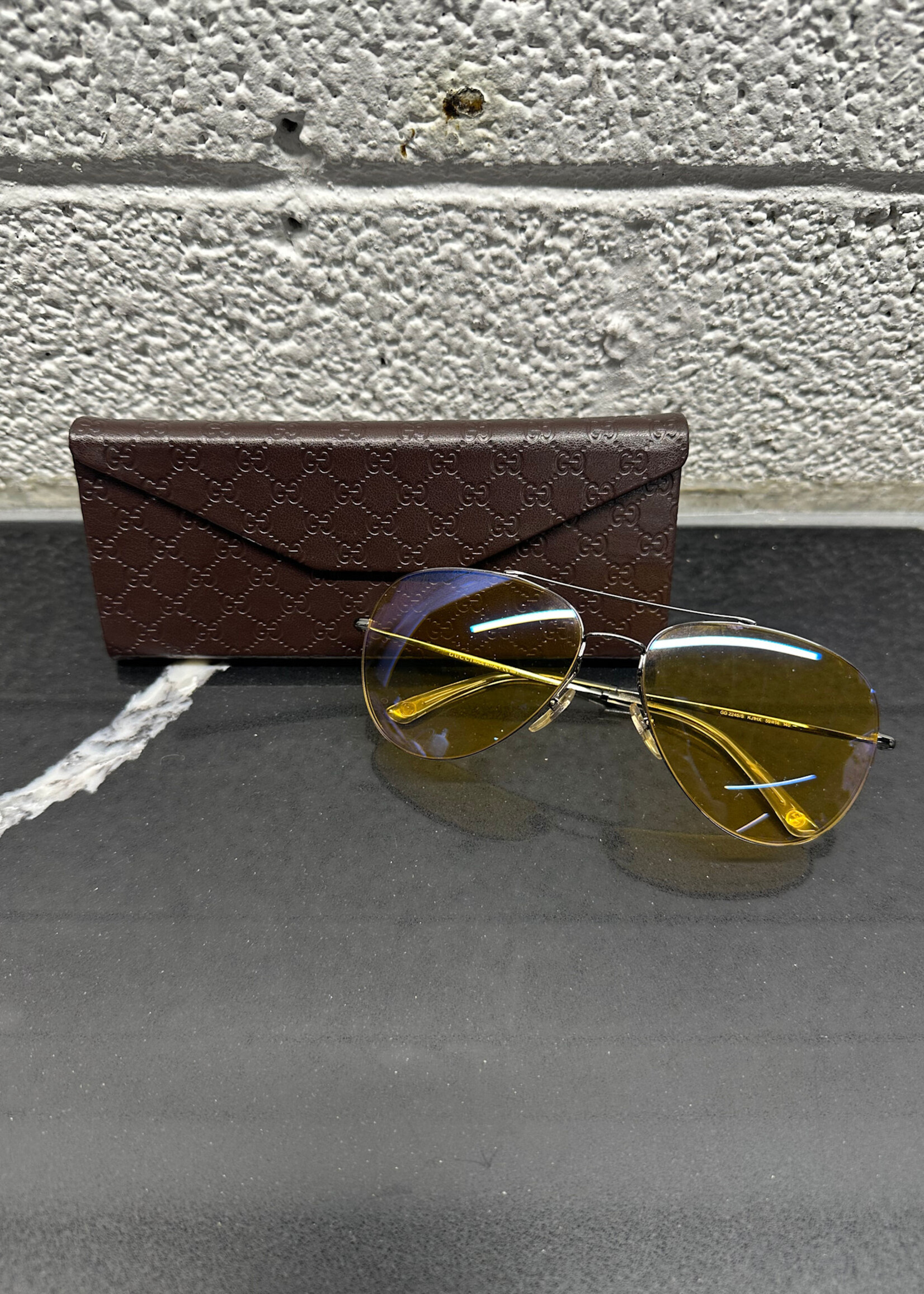 Gucci Yellow Lense Aviator Sunglasses OS W/ CASE