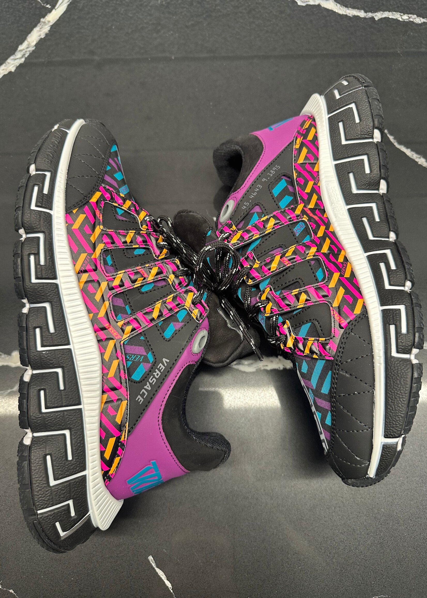 Versace Trigreca Runners Masc 9.5
