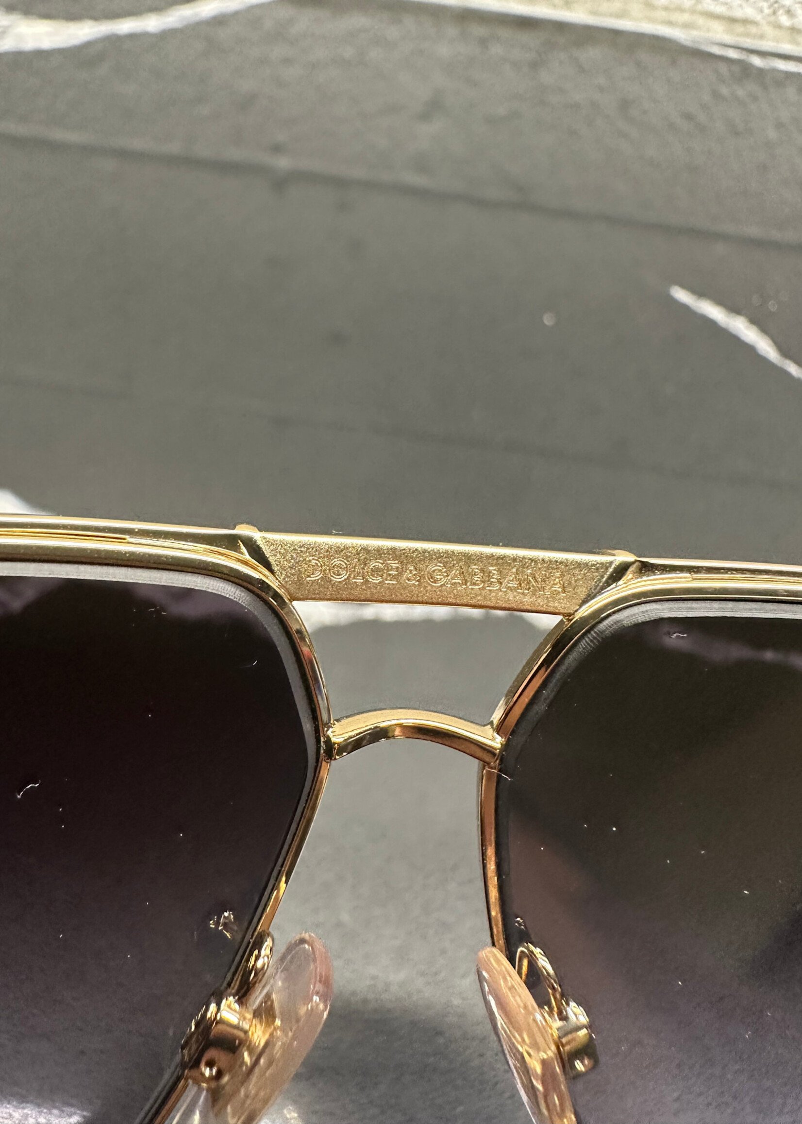 D&G Black/Gold Aviators W Box
