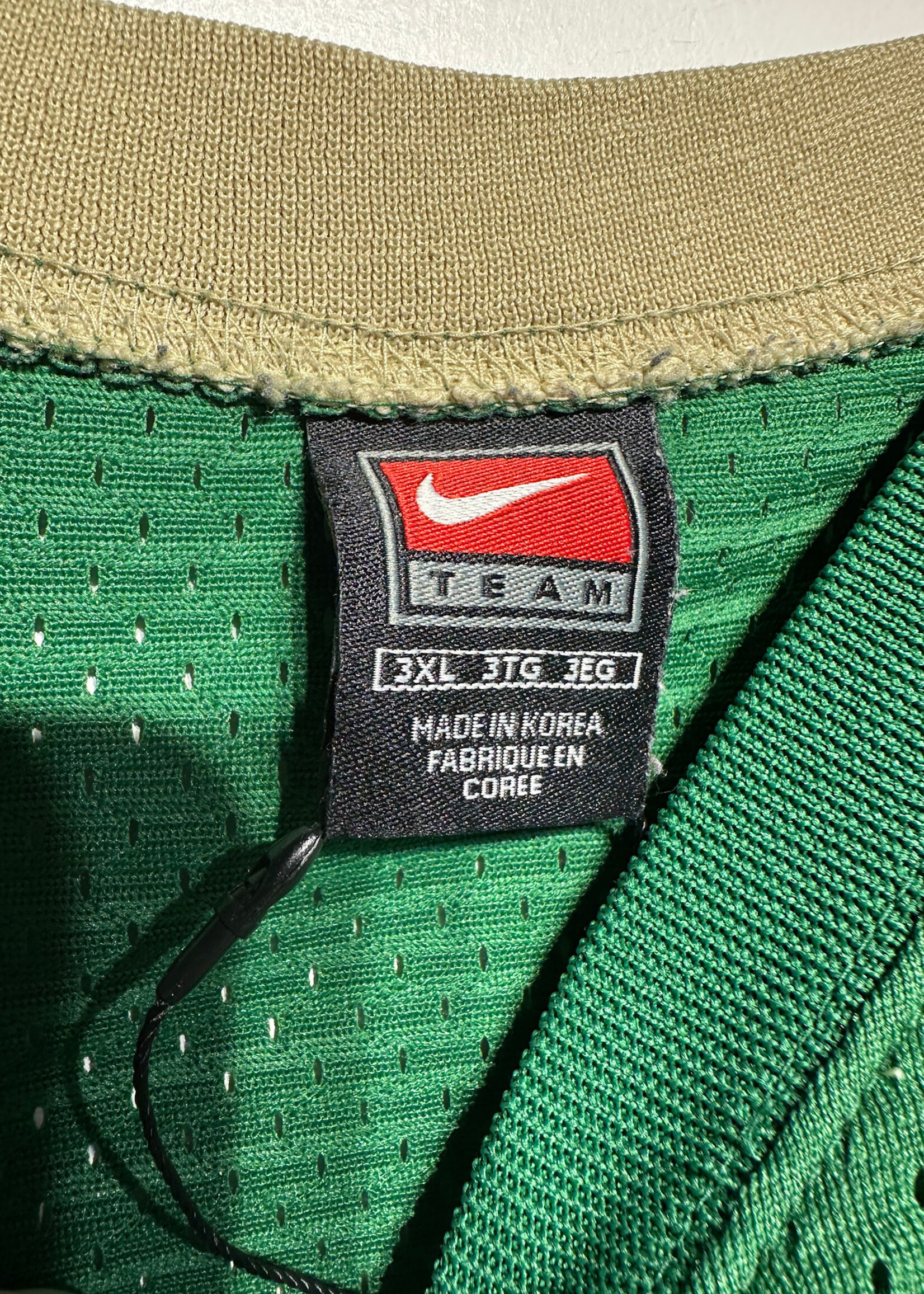 VINTAGE NIKE LEBRON JAMES HS JERSEY XXXL