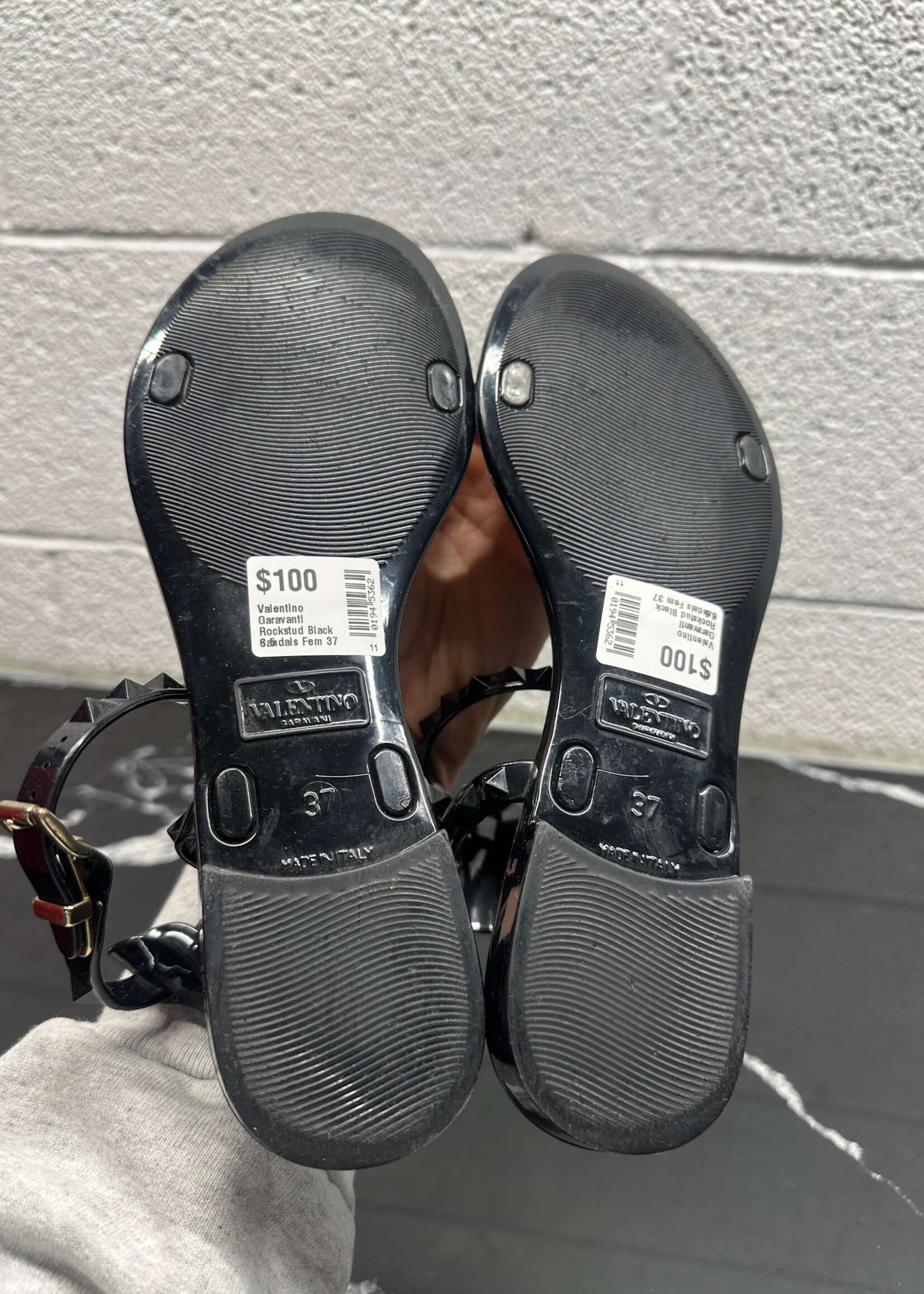 Valentino Garavanti Rockstud Black Sandals Fem 37