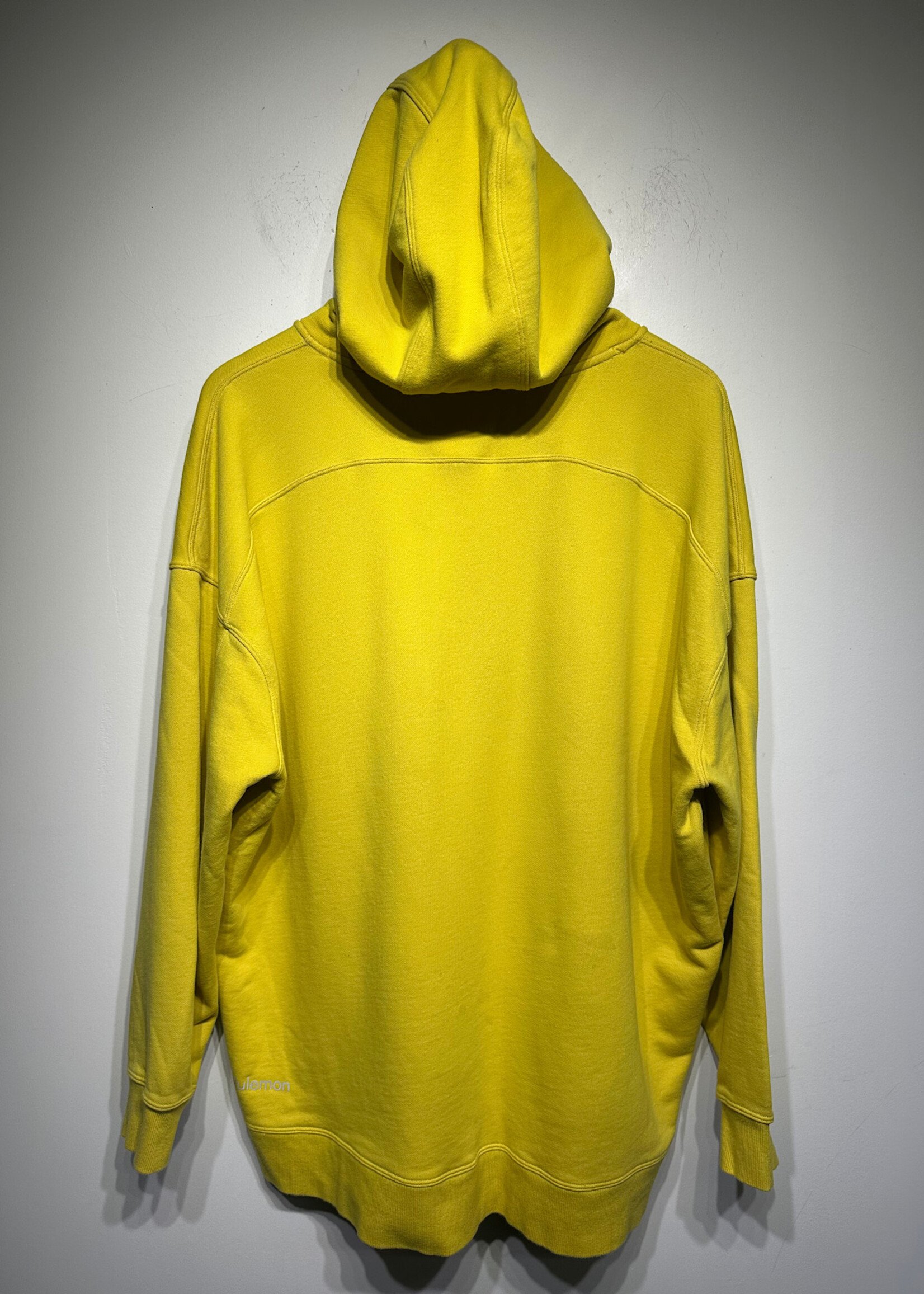 LULU YELLOW OVERSIZED HOODIE MASC L