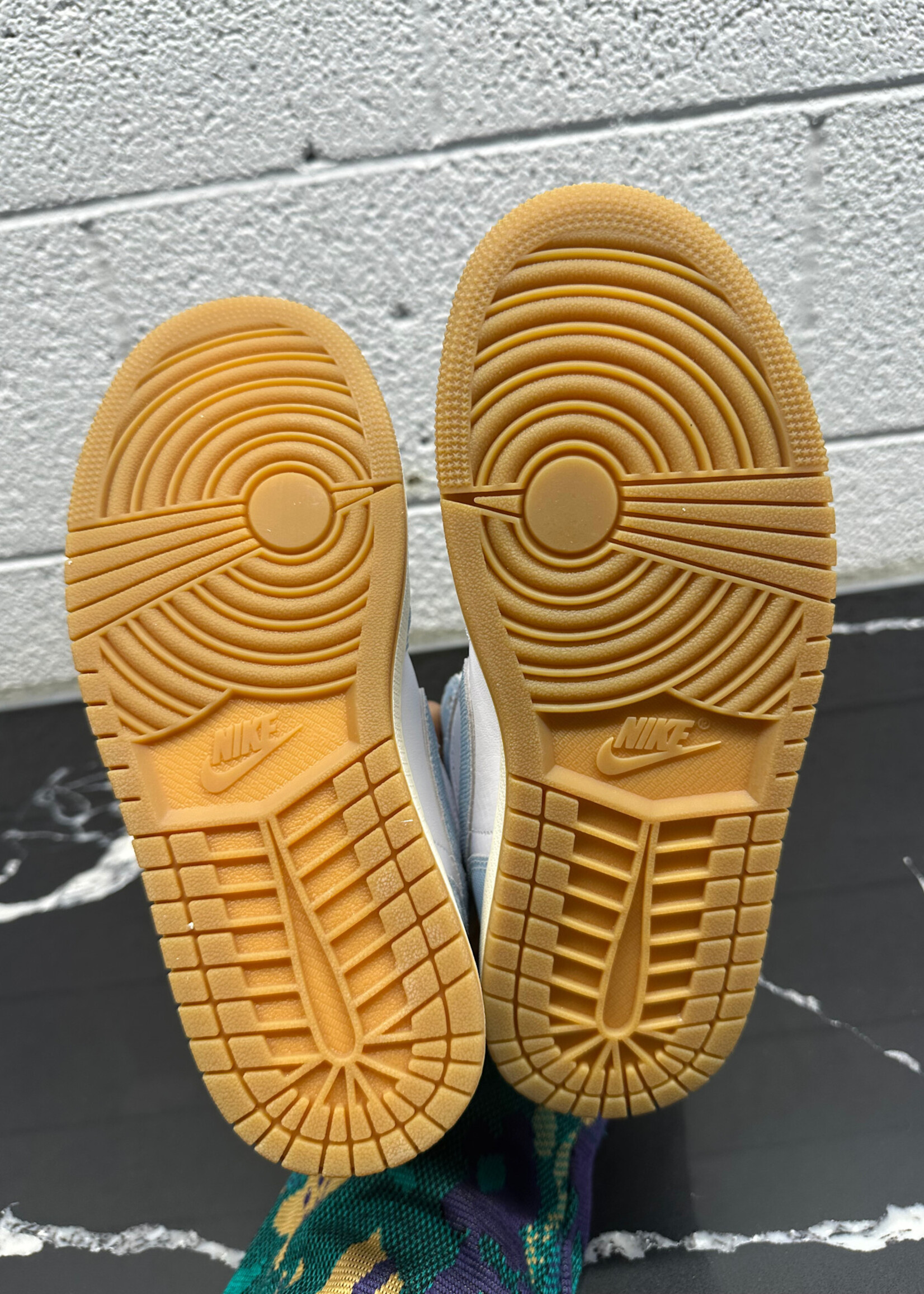 AIR JORDAN 1 MID DENIM SHOES 6.5