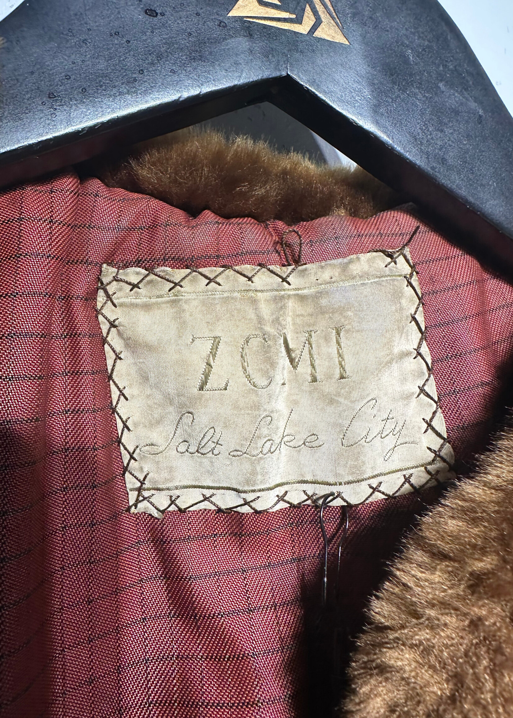 ZCMI Vintage Faux Fur Coat Fem S/M