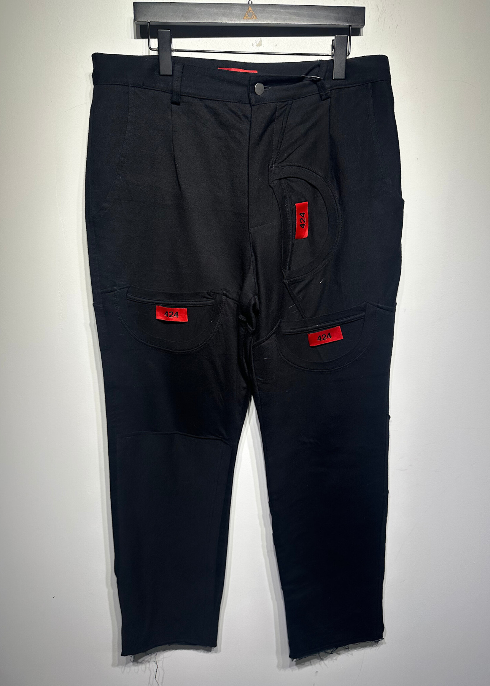 424 Black T-Shirt Rework Pants Fits Masc 36