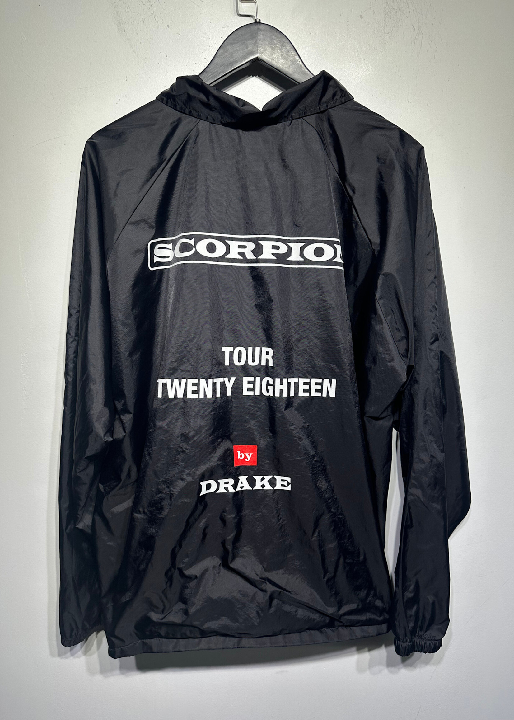 Drake Scorpion Black Windbreaker XL