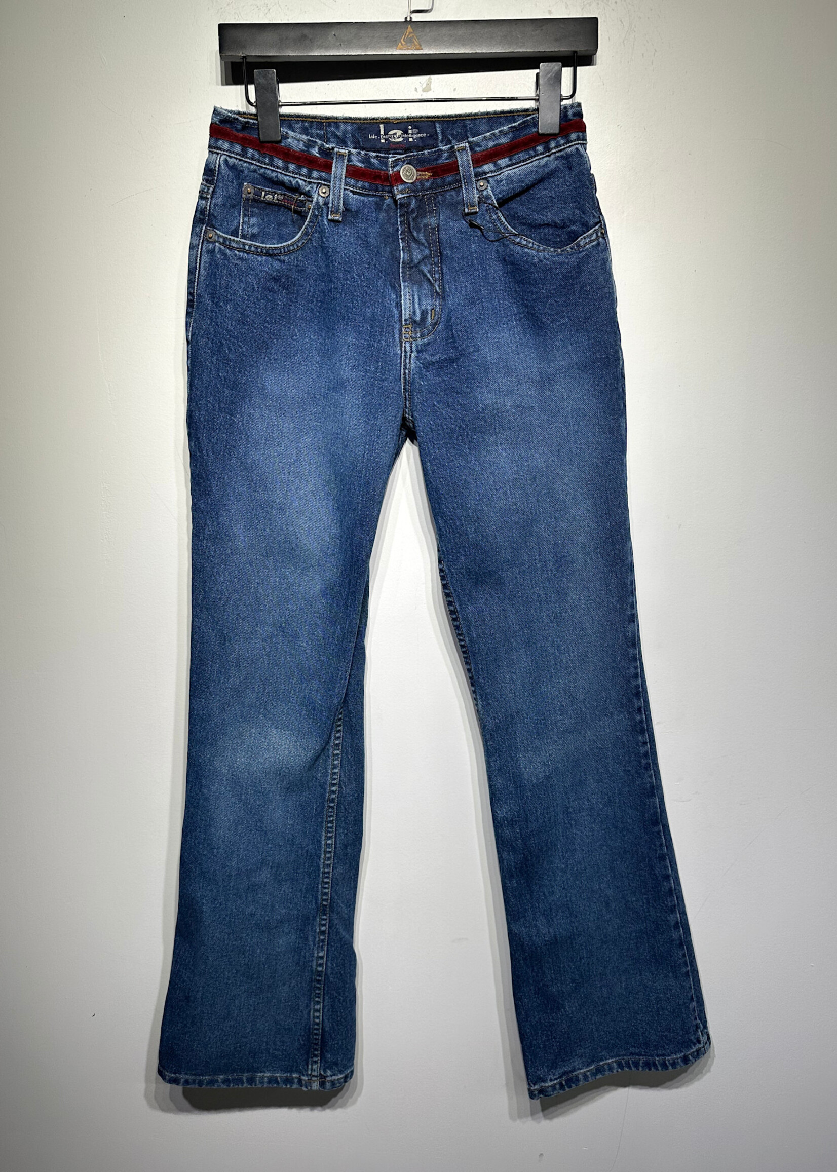 LEI Vintage Embroidered Pocket Jeans 26