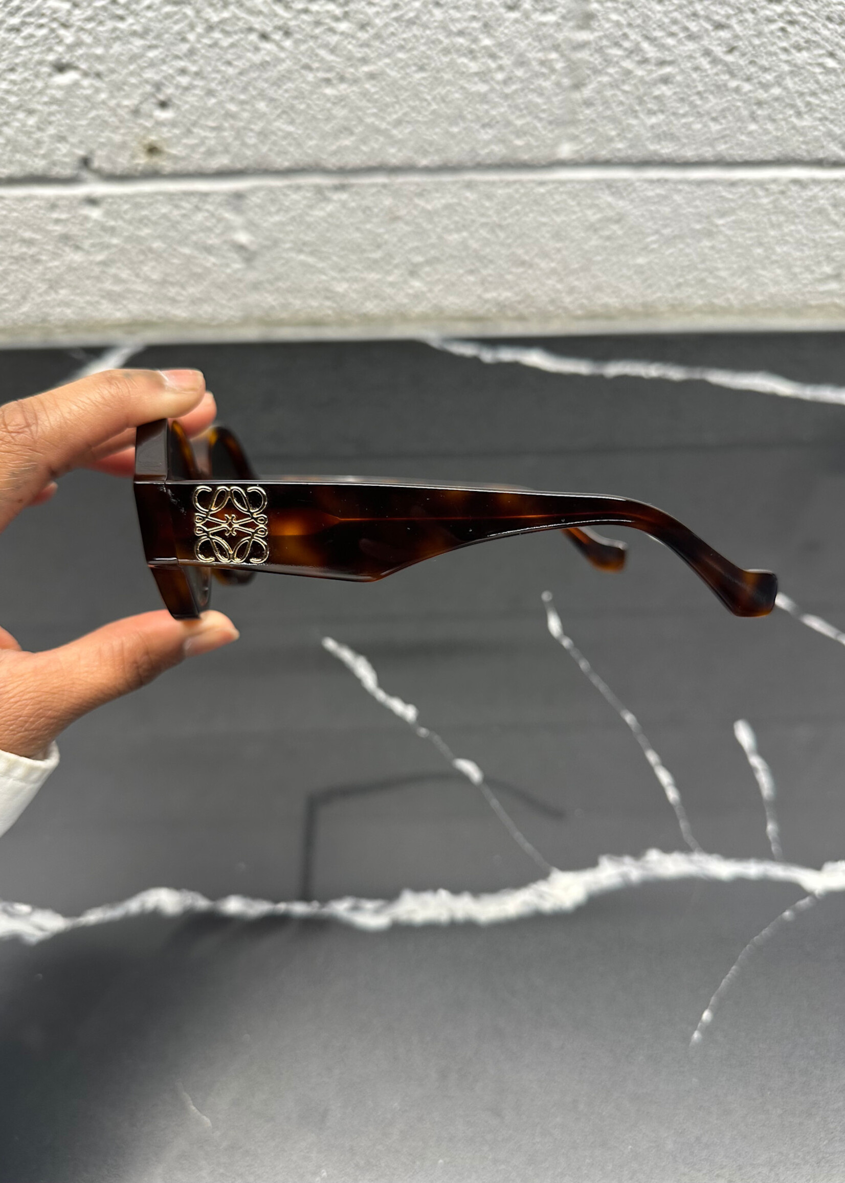 LOEWE ROUND GRADIENT SUNGLASSES OS