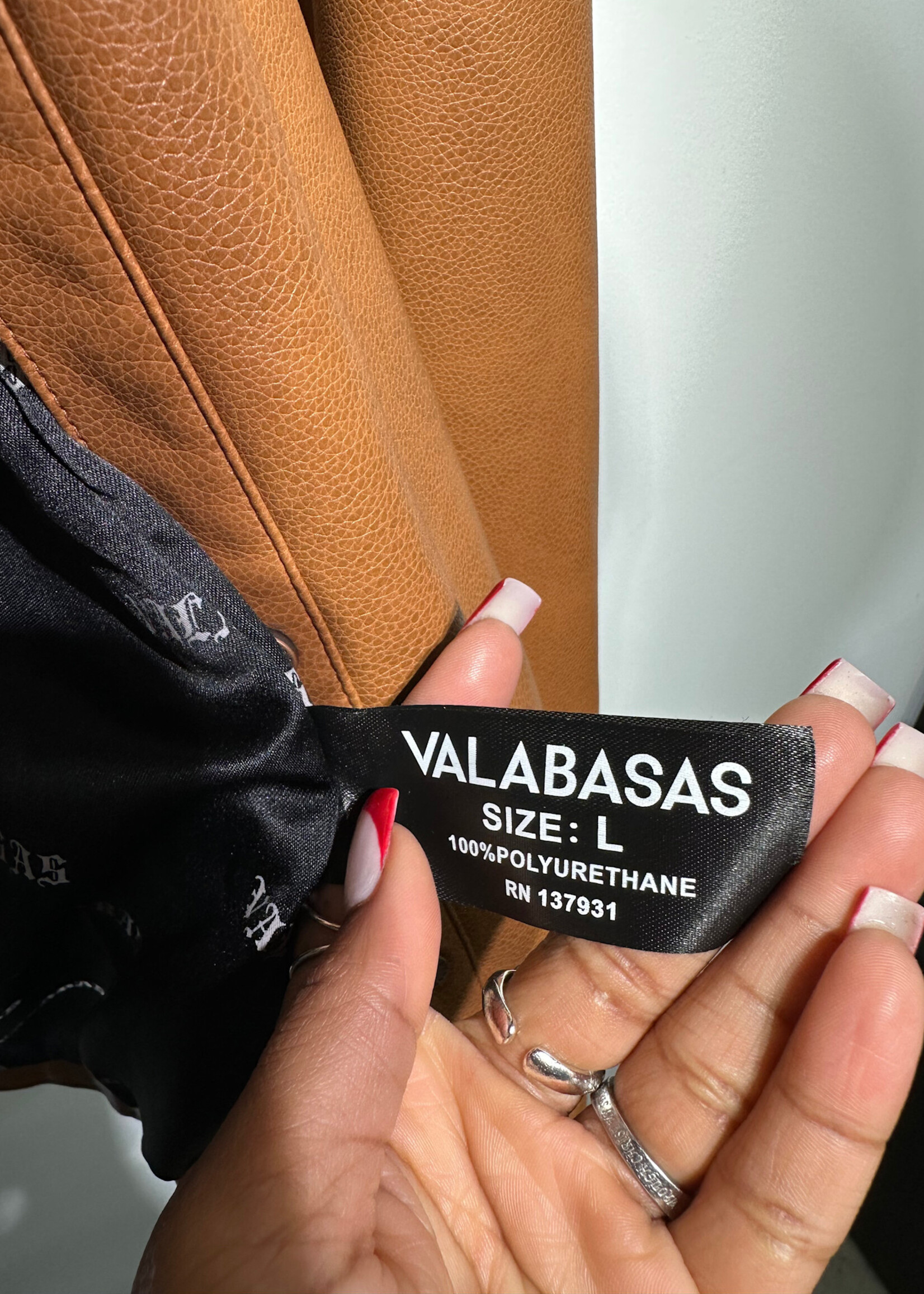 Valabasas Faux Leather Brown BU L