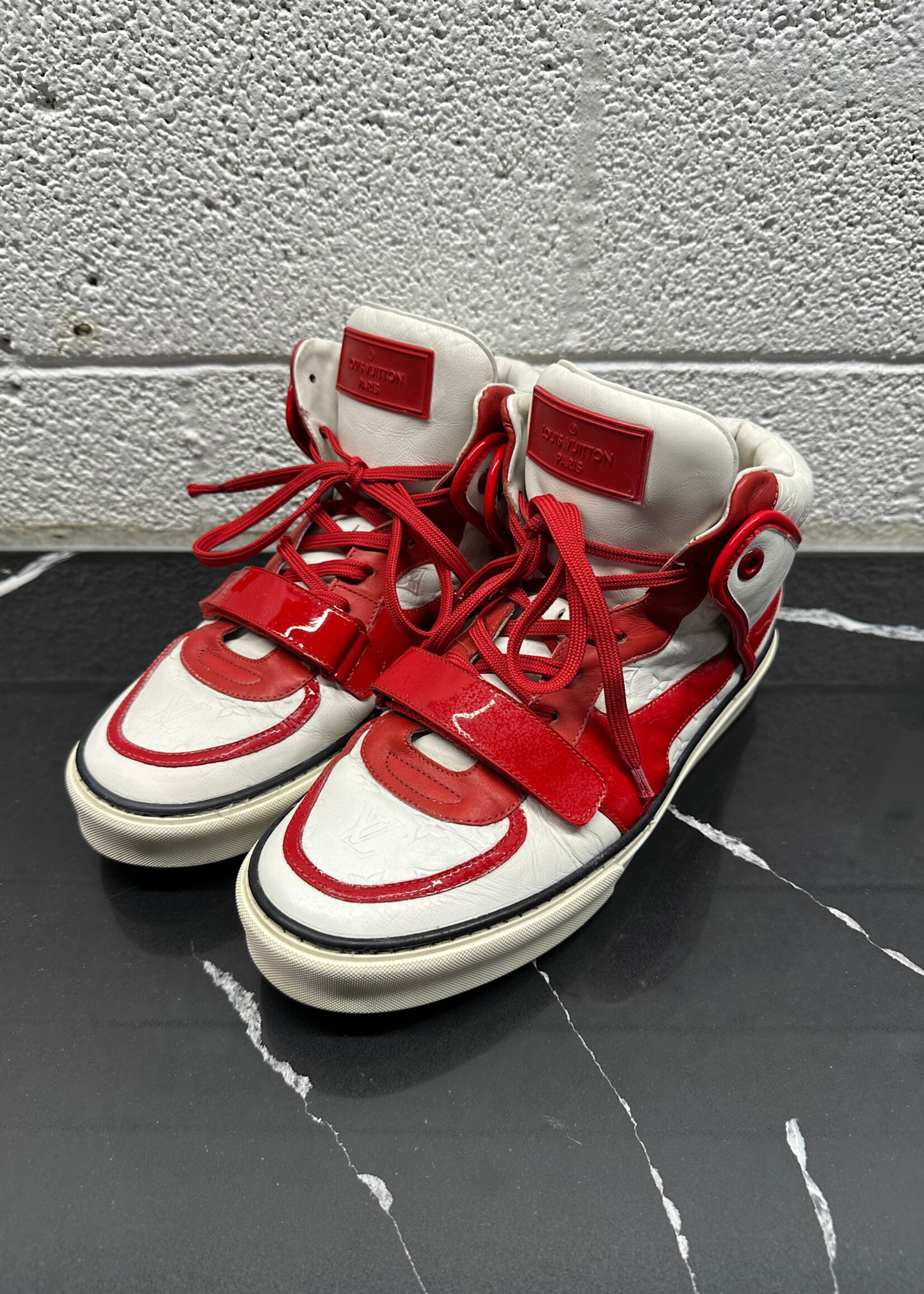 Louis Vuitton White/Red Mid Top Sneaker Masc 8