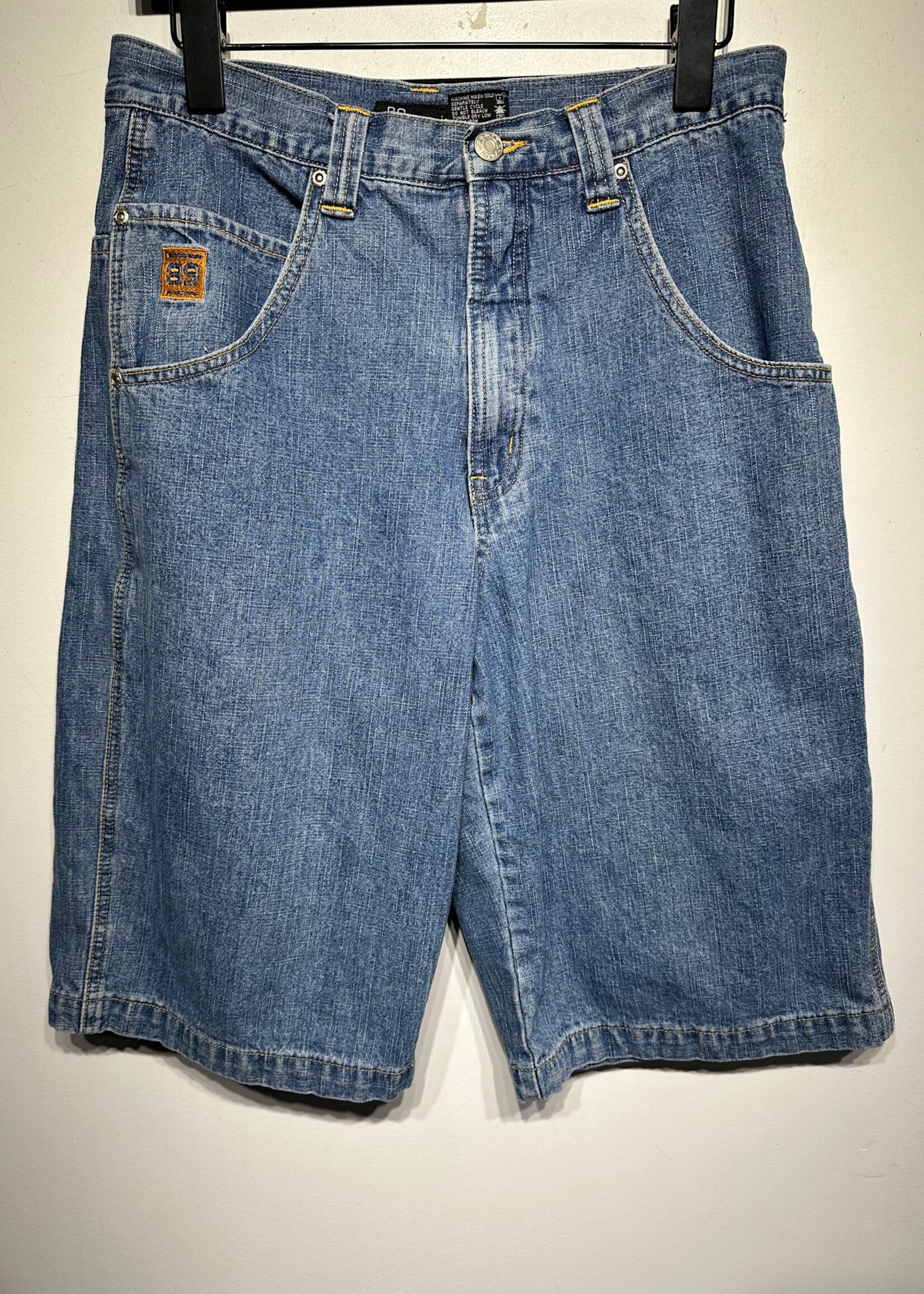 VINTAGE NOBO EMBROIDERED JORTS 32