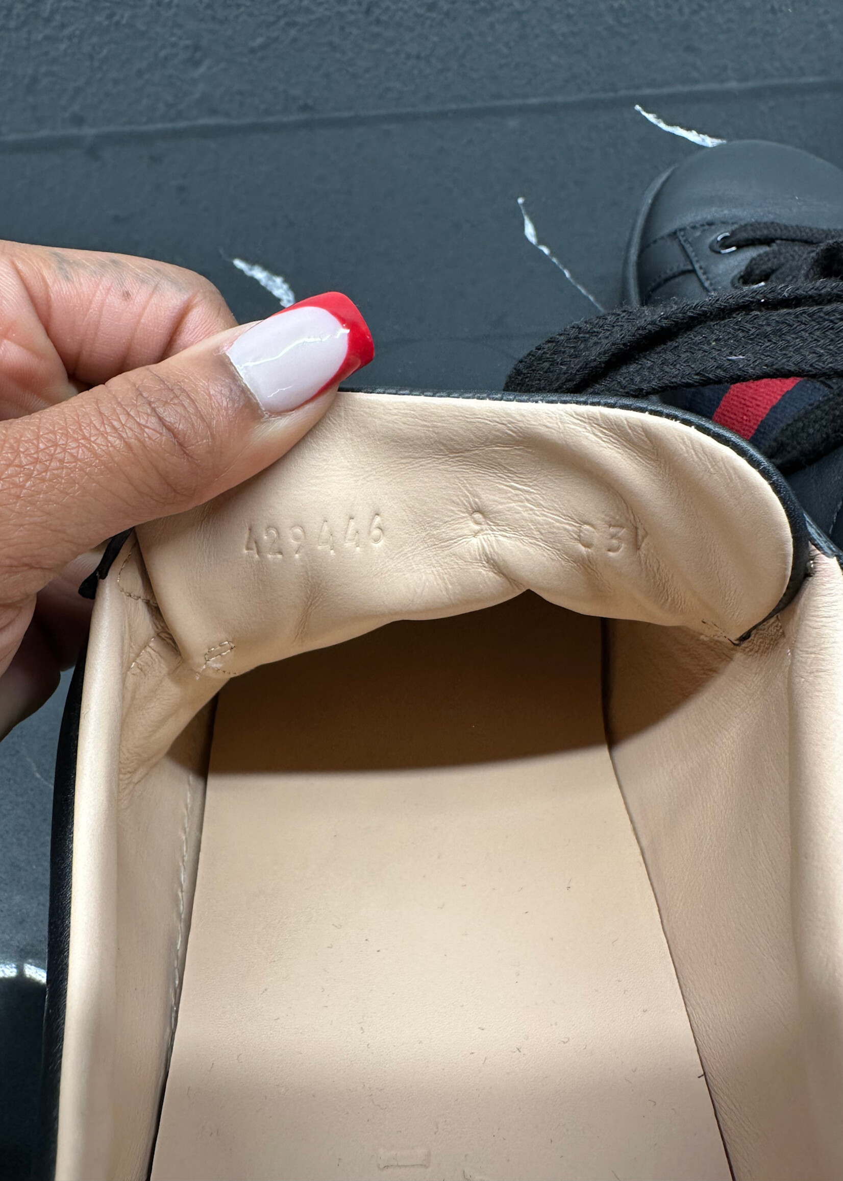 Gucci Ace Black Bee Sneaker Masc 9