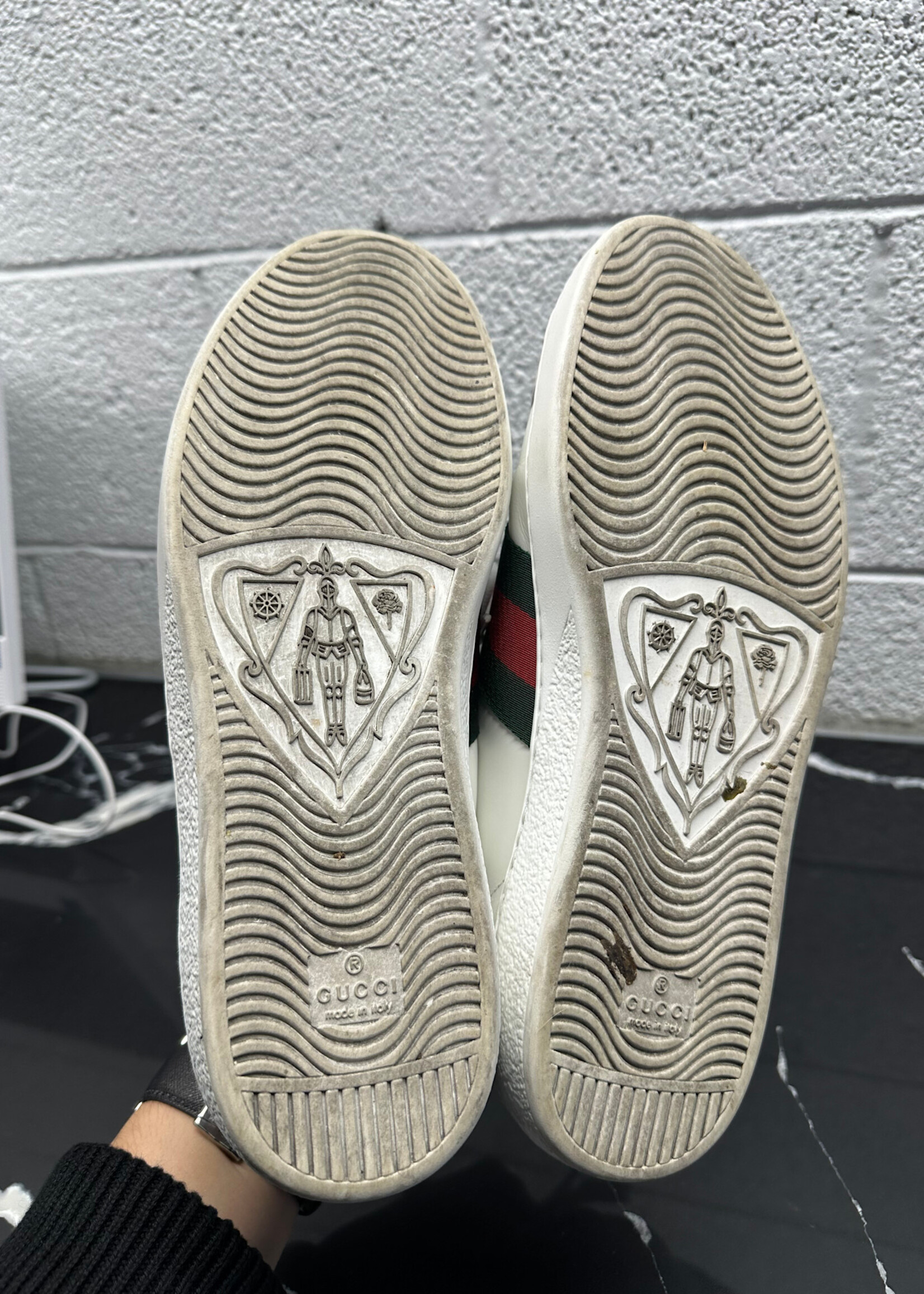 Gucci Ace White Bee Sneakers Masc 9