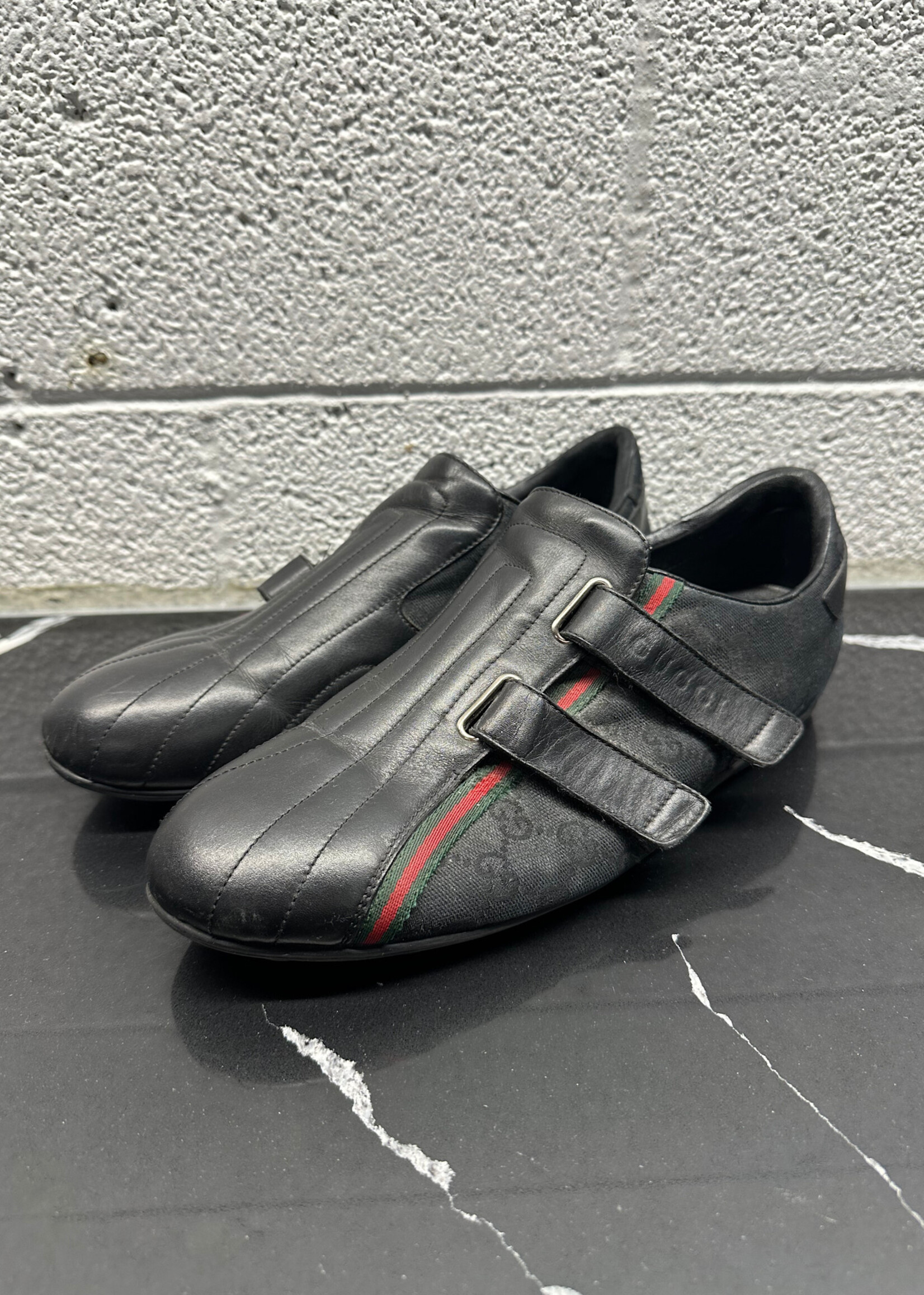 GUCCI LEATHER STRAP ON SNEAKERS 8.5