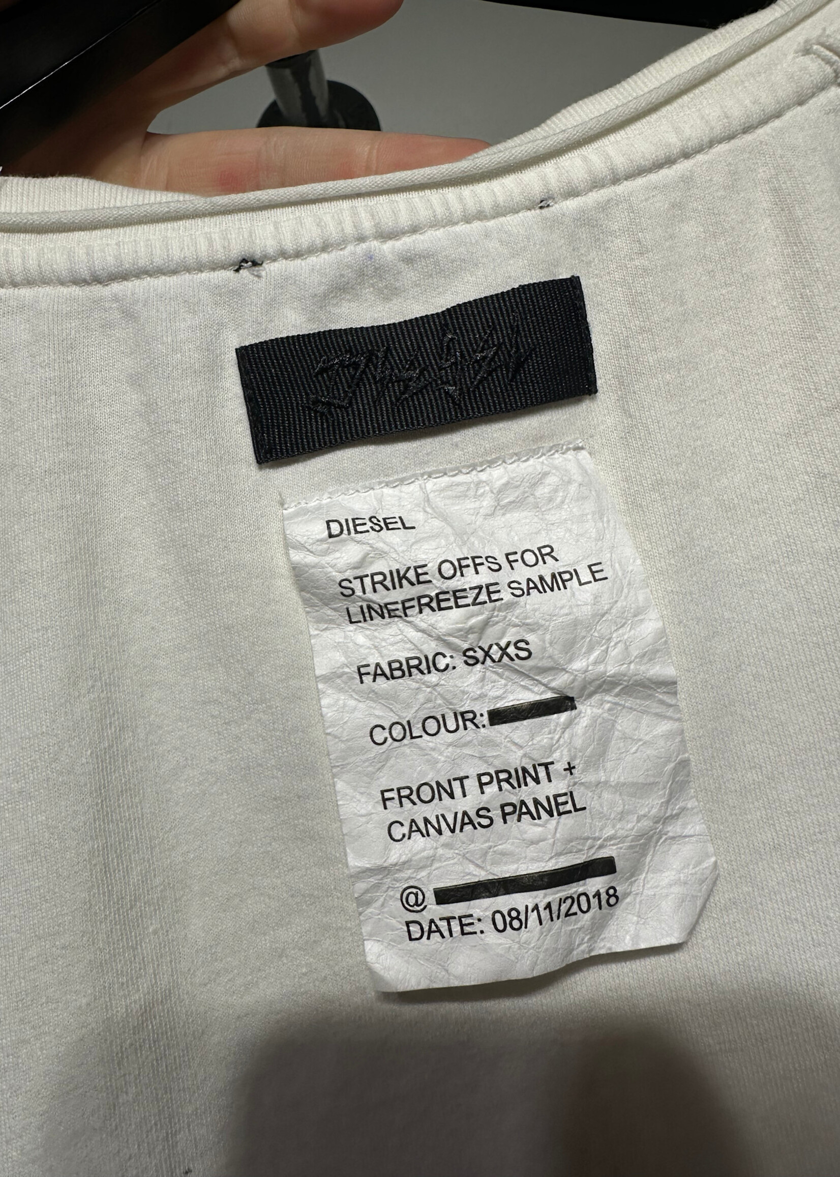 Diesel Sample Theoriss Distress Tee L AS IS