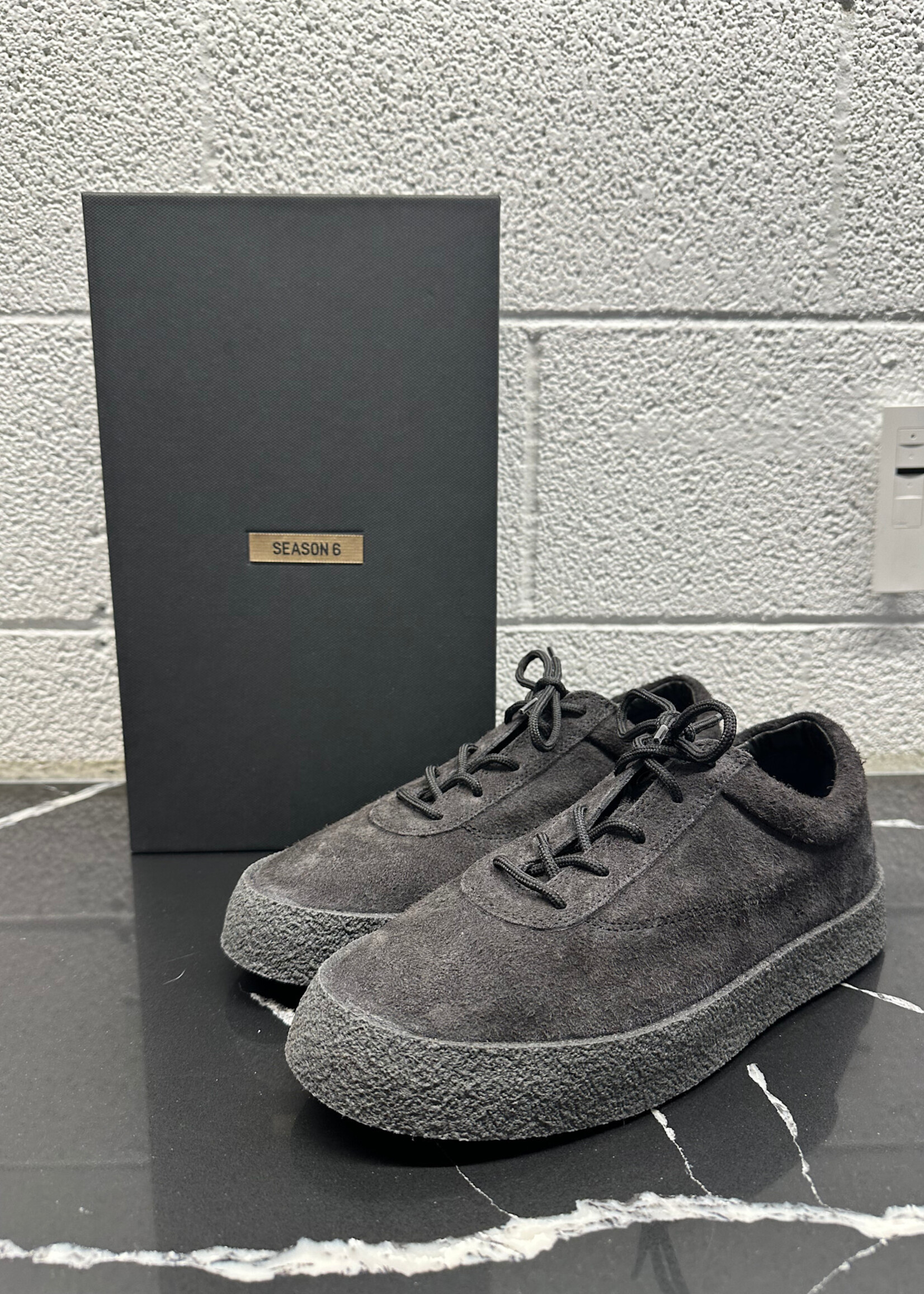 Yeezy Season 6 Graphite Suede Shoes W/Box  Masc 7
