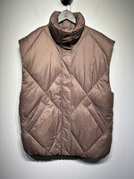 NWT Aebrcrombie Quilted Puffer Vest S