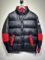 Tommy Jeans Vintage Black/Red Puffer As is