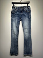 Miss Me Med Wash Slim Boot Wing Pocket Jeans Fem 26