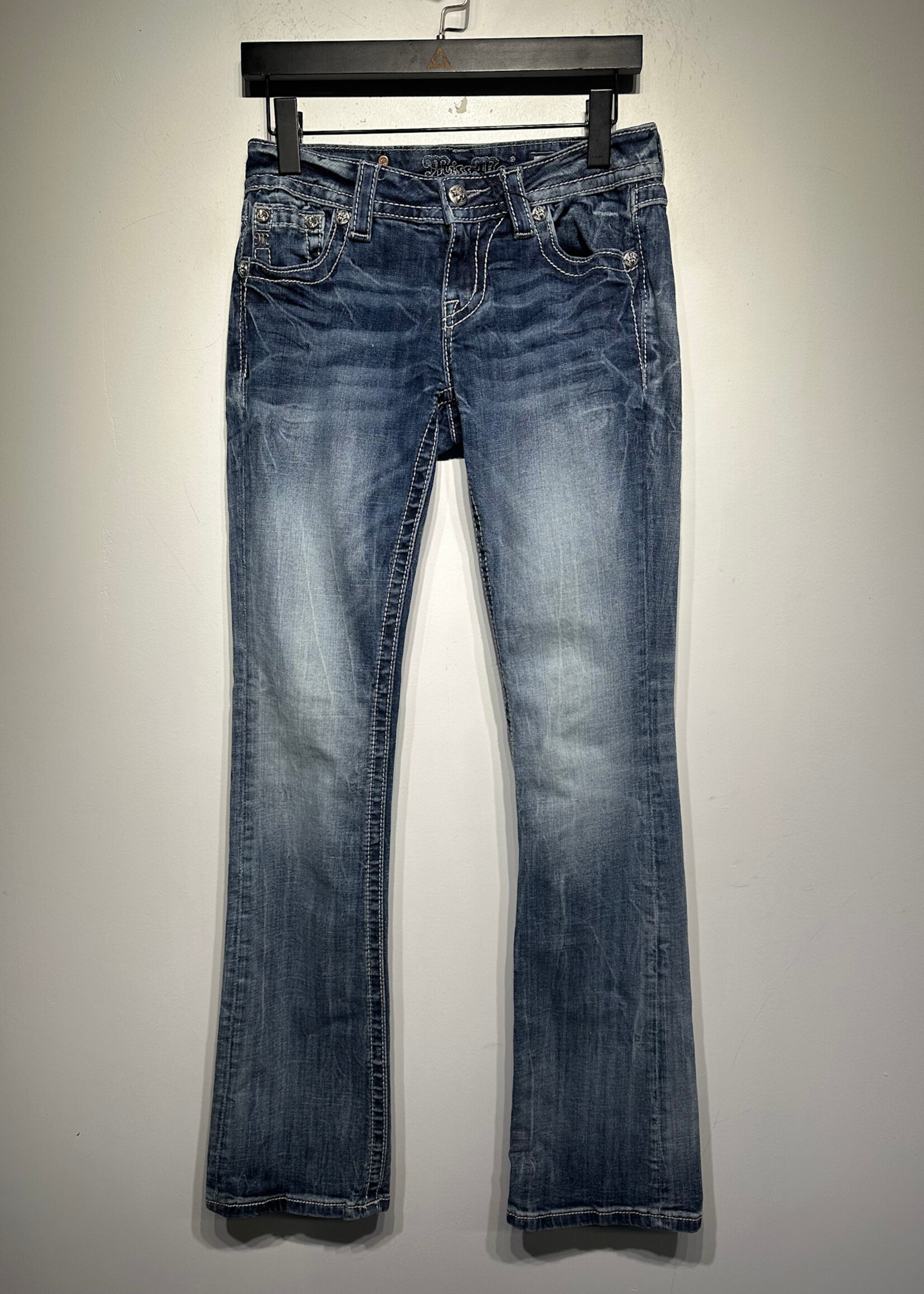 Miss Me Med Wash Slim Boot Wing Pocket Jeans Fem 26