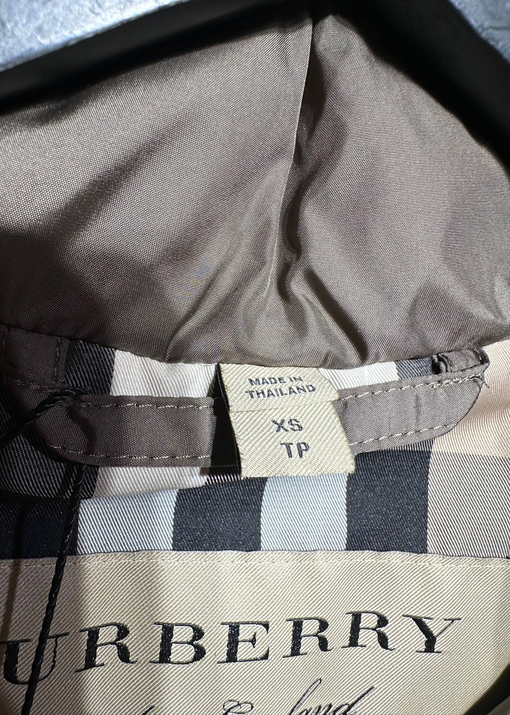 Burberry Brown Plaid Lined Puffer Coat Fem XS