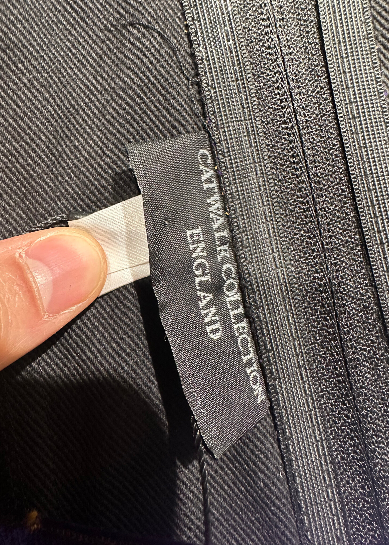 CAT WALK PURPLE VELVET CORSET M AS IS