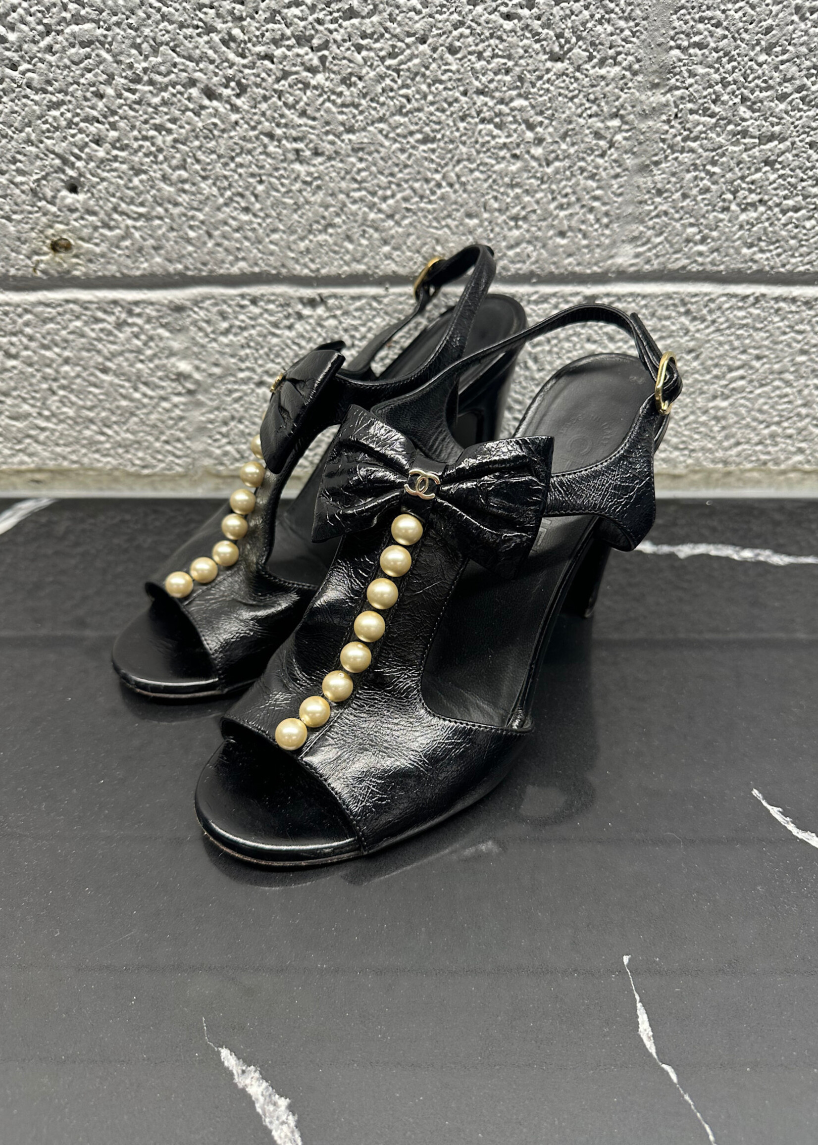 Chanel Black Bow Peep Toe 37.5/7.5