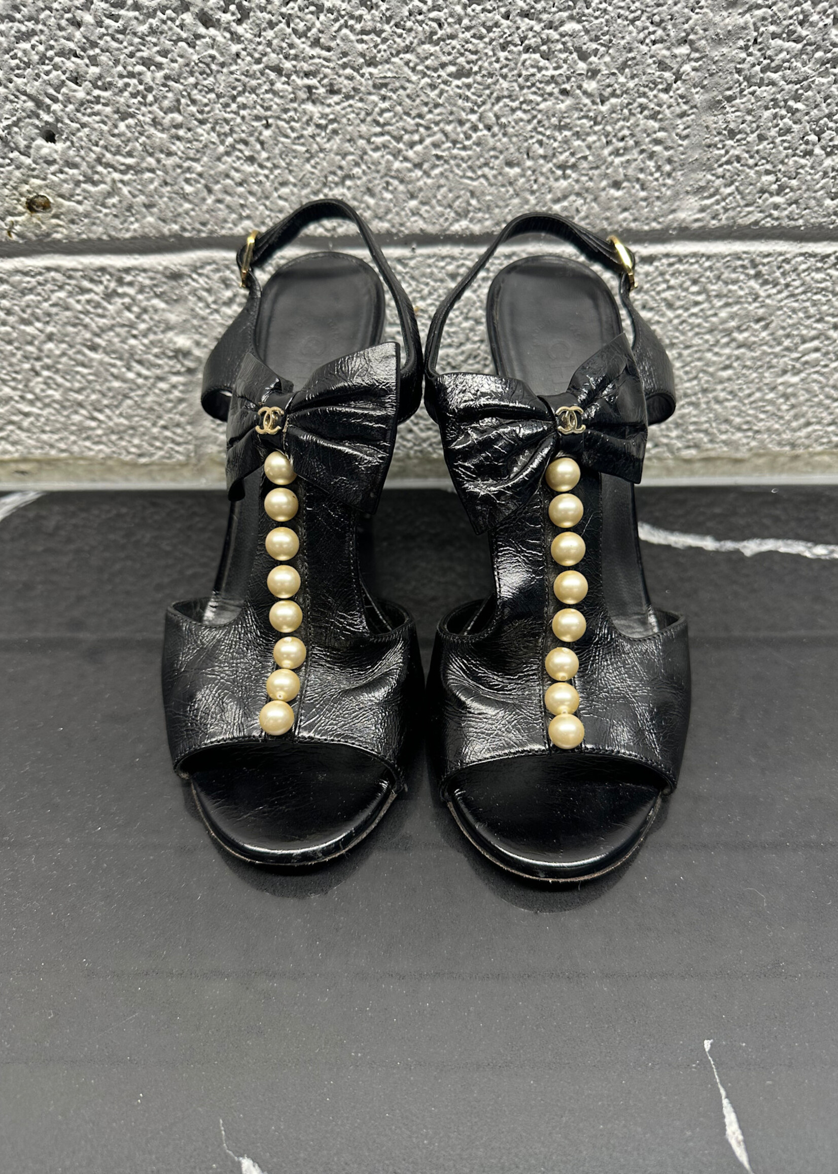 Chanel Black Bow Peep Toe 37.5/7.5