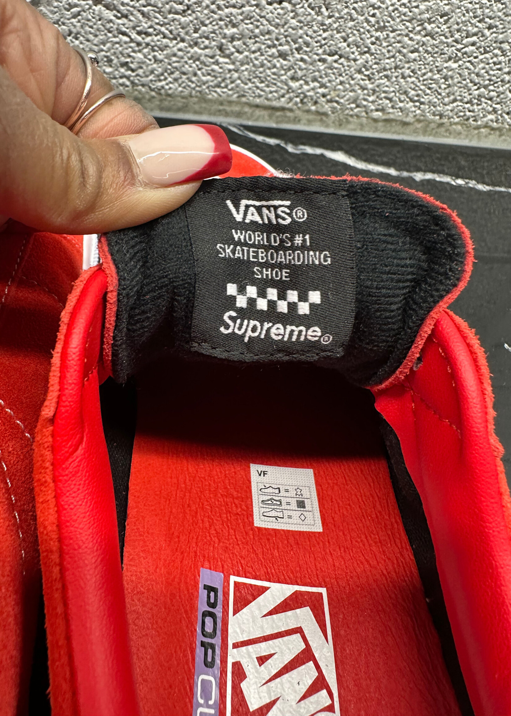 SUPREME X VANS F EM' RED SNEAKERS 8.5