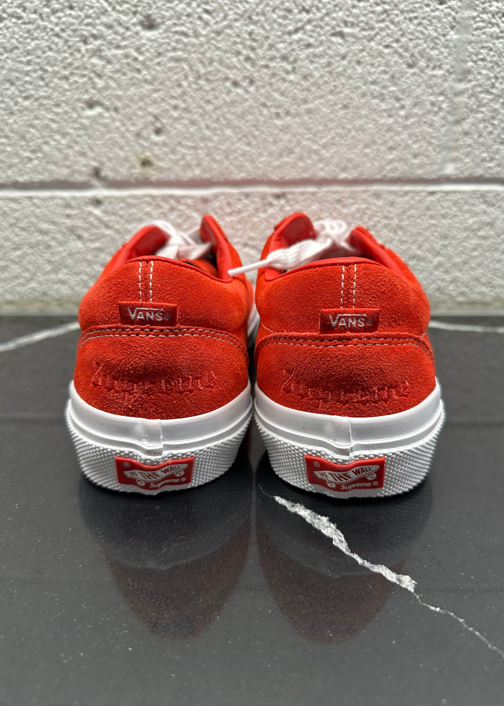 SUPREME X VANS F EM' RED SNEAKERS 8.5
